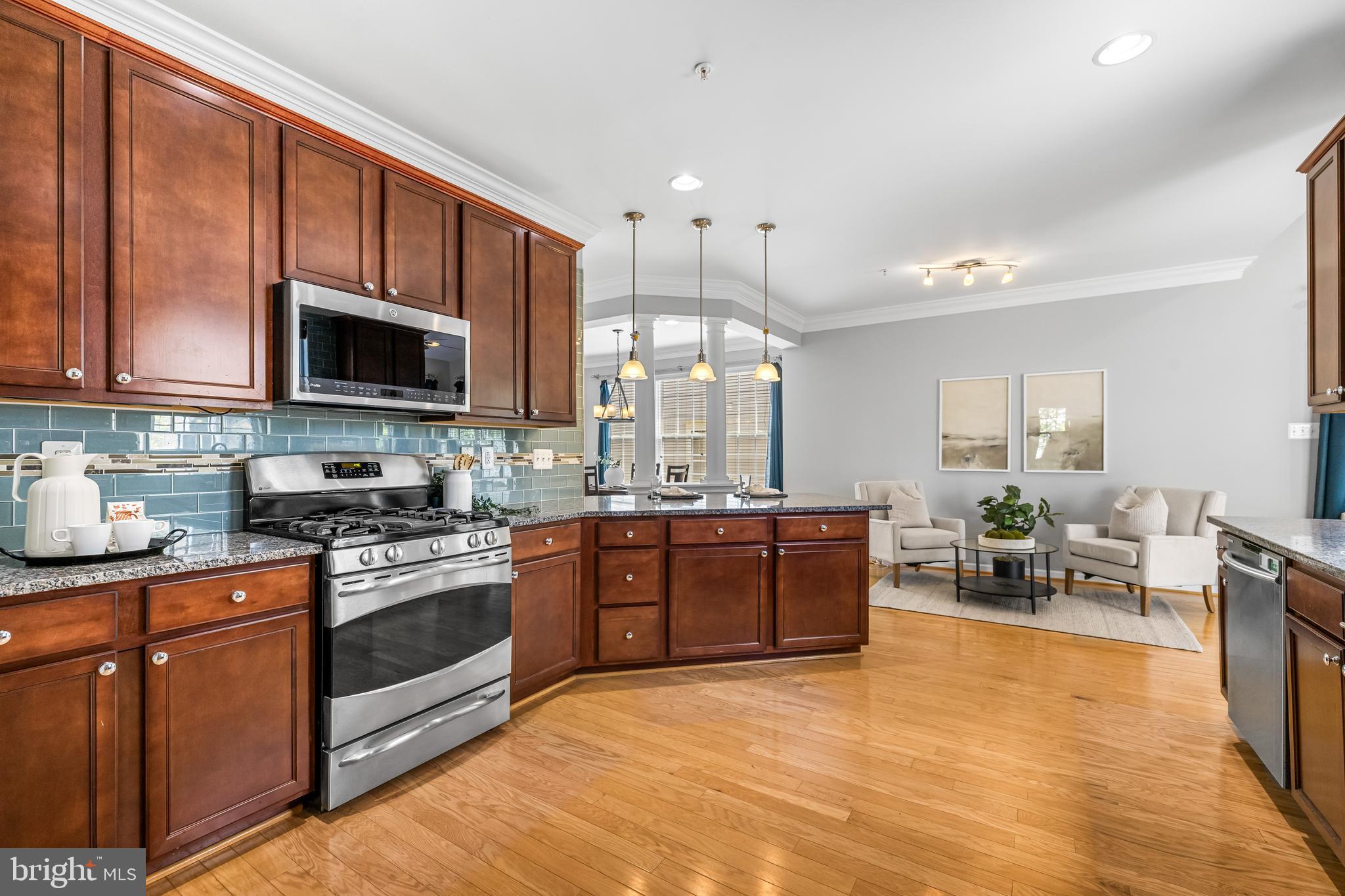 PERRY MEADOWS - Residential