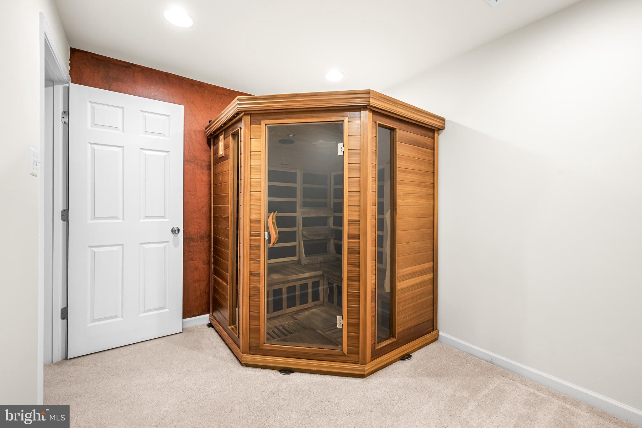 PERRY MEADOWS - Residential