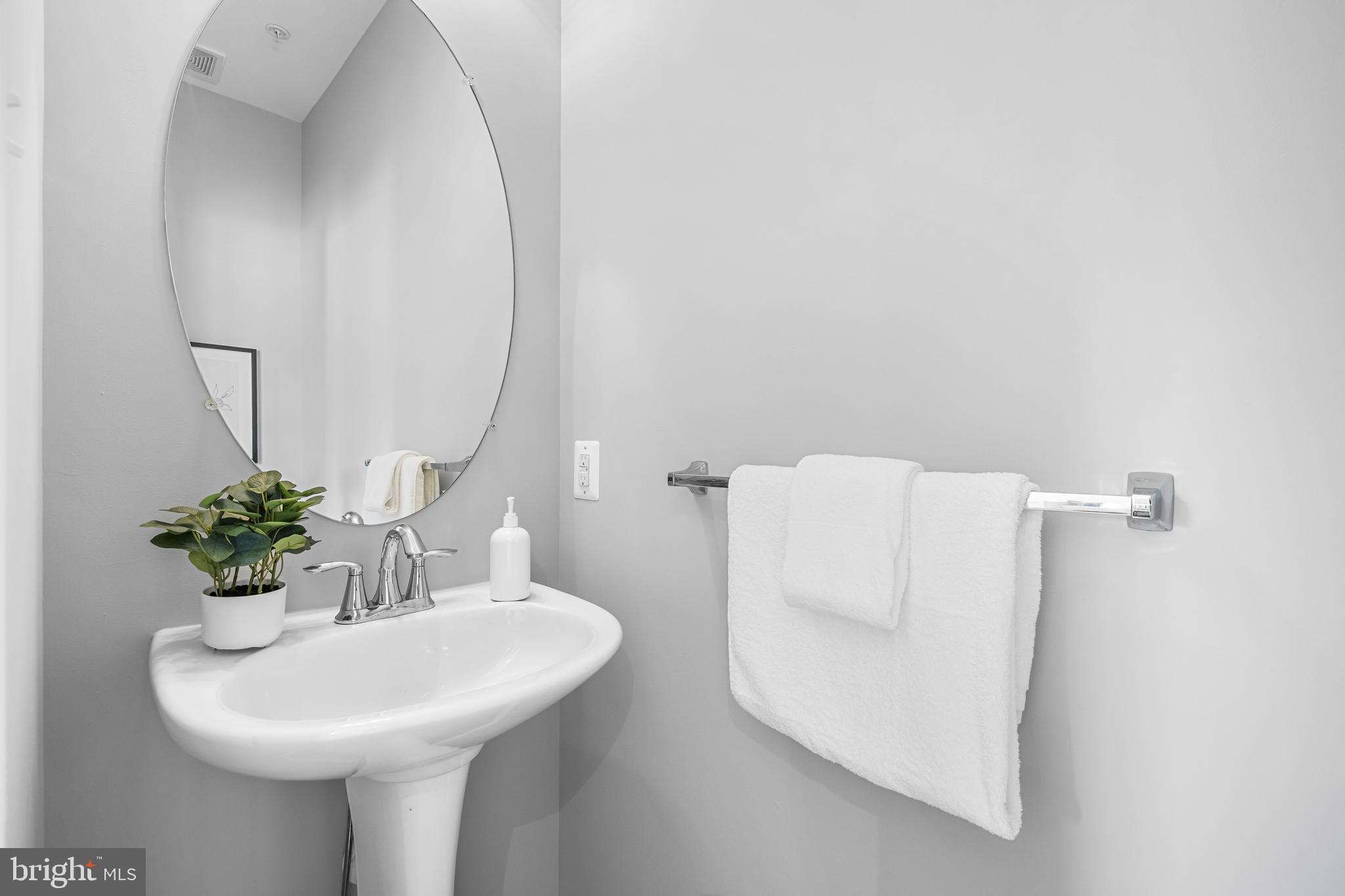 PERRY MEADOWS - Residential