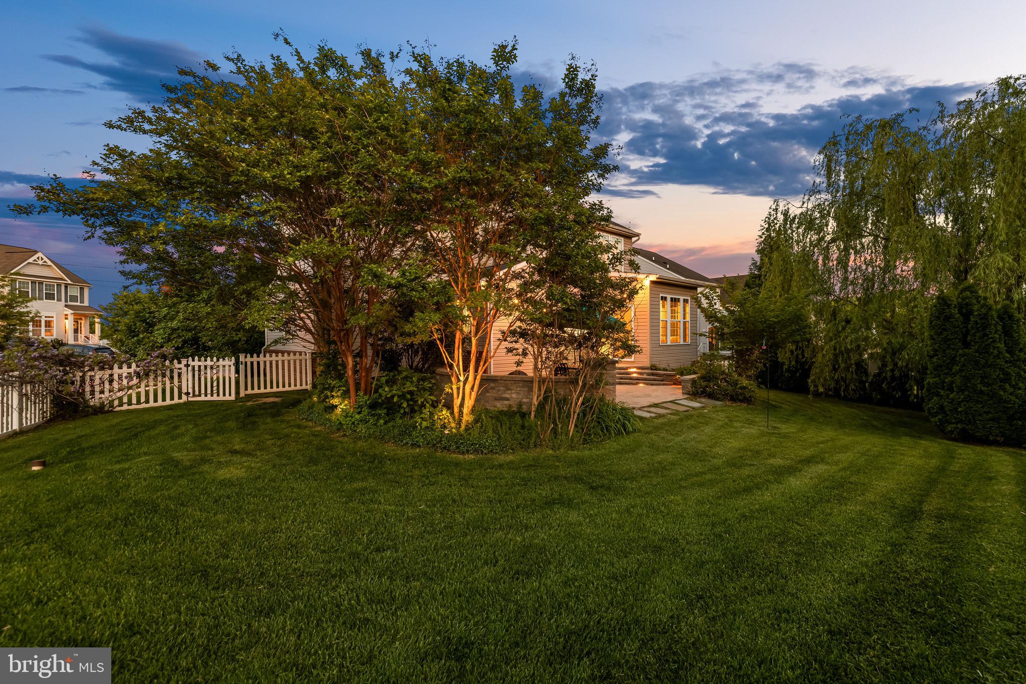 PERRY MEADOWS - Residential