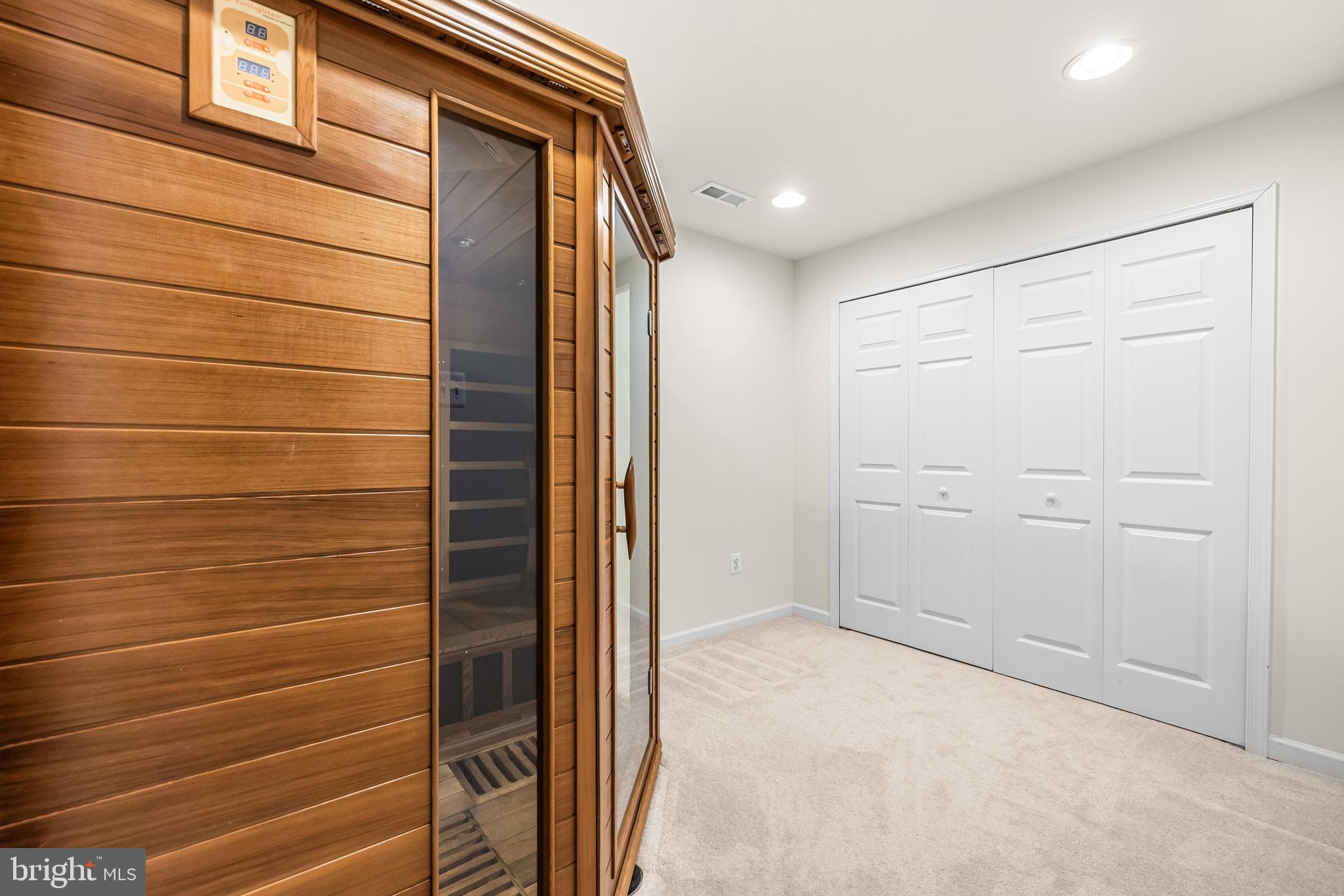 PERRY MEADOWS - Residential