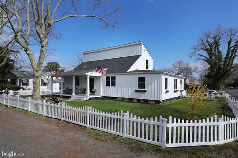 Homes For Sale - 18 Bucknell Avenue<br/> VILLAS, NJ 08251