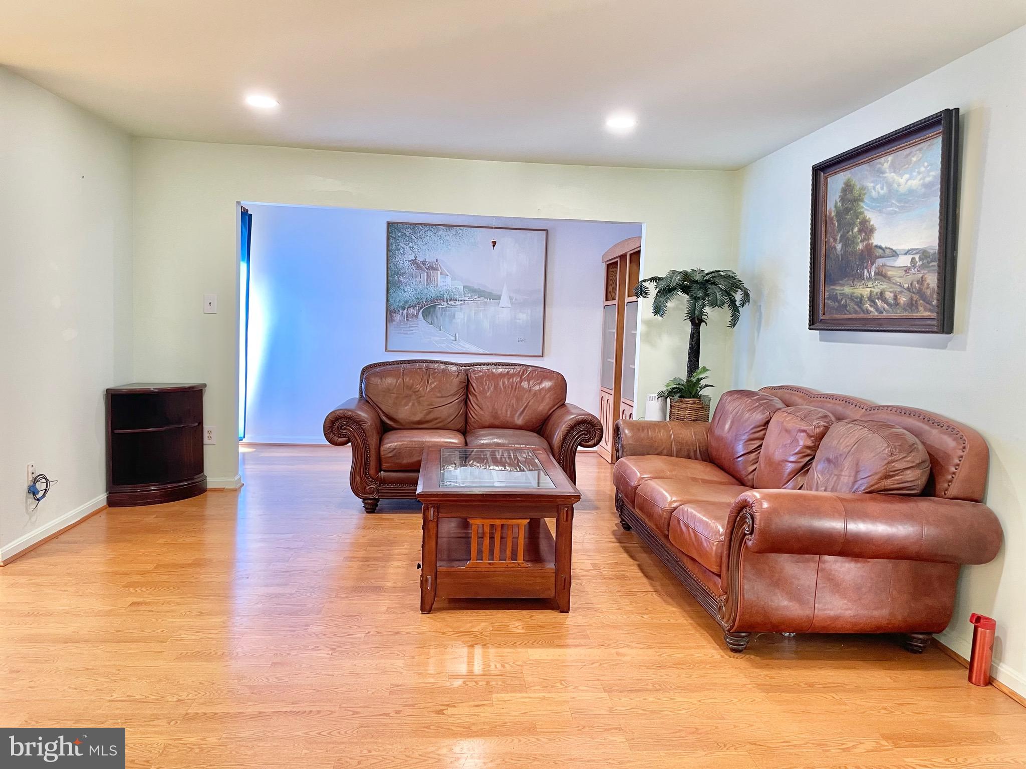 GREENBRIAR - Residential Lease