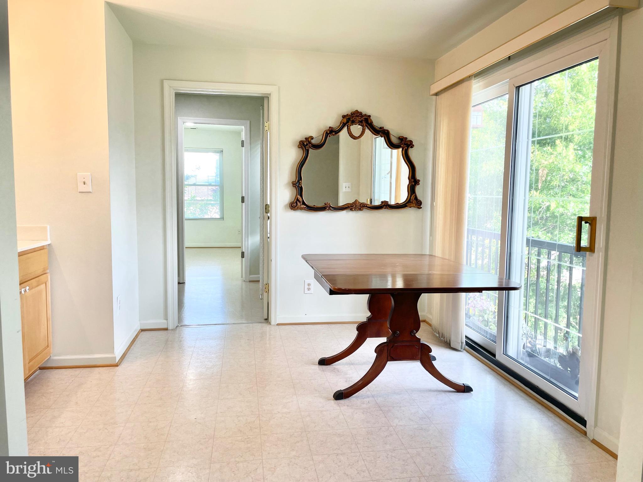 GREENBRIAR - Residential Lease