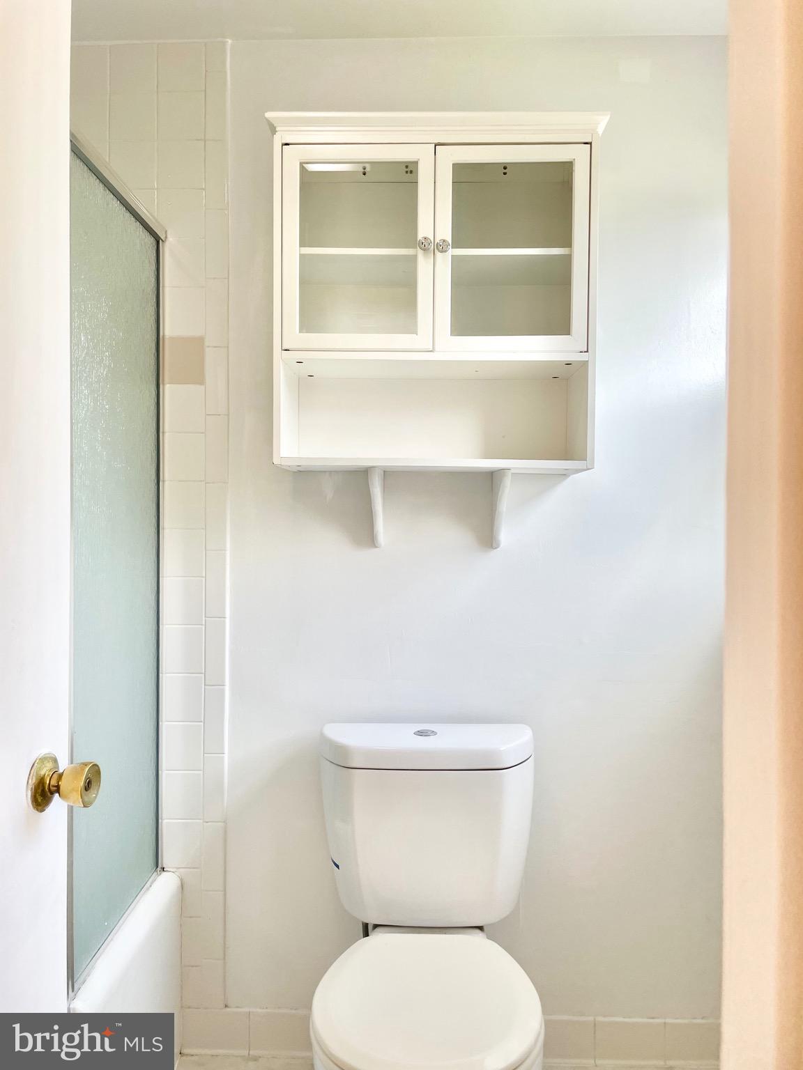 GREENBRIAR - Residential Lease