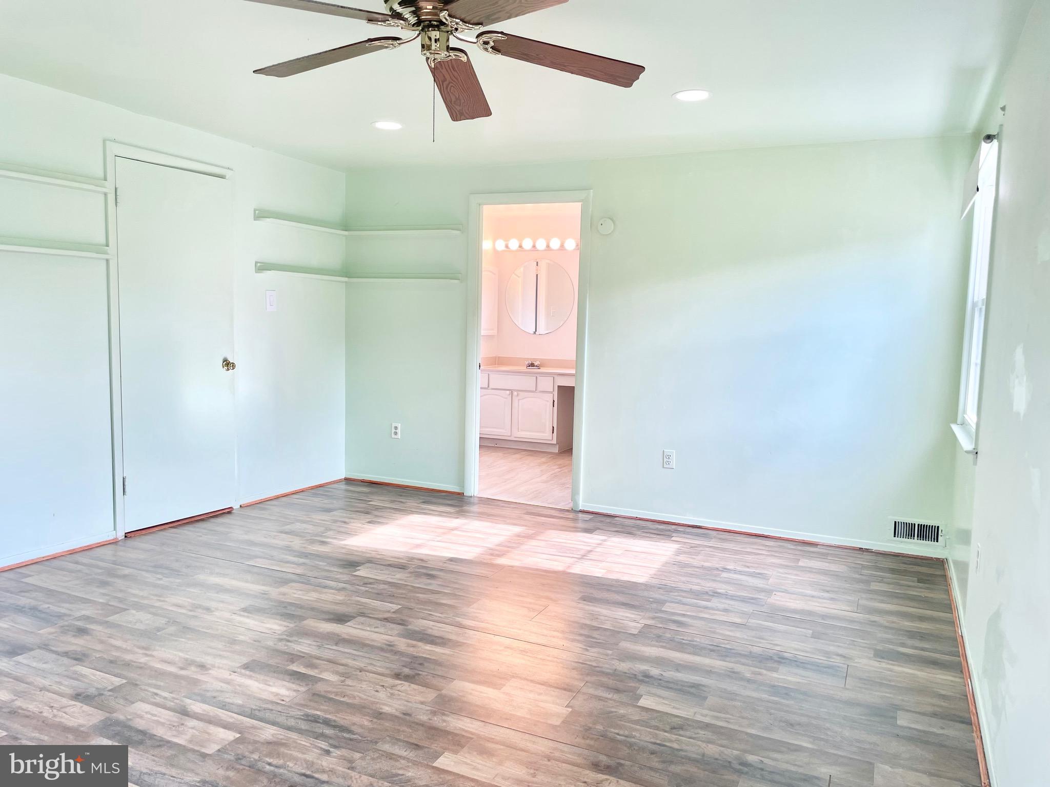 GREENBRIAR - Residential Lease