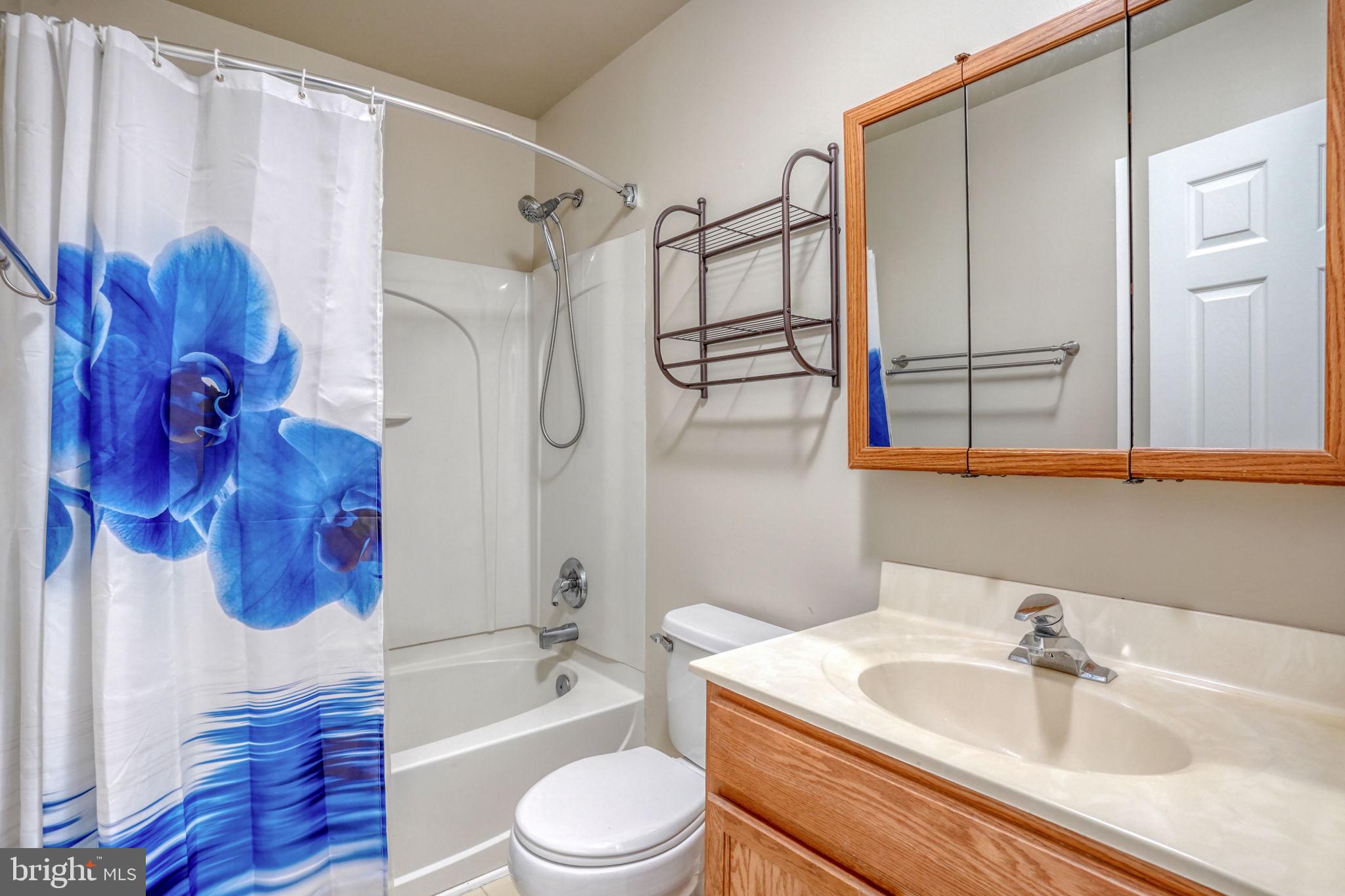 PERSIMMON CREEK - Residential