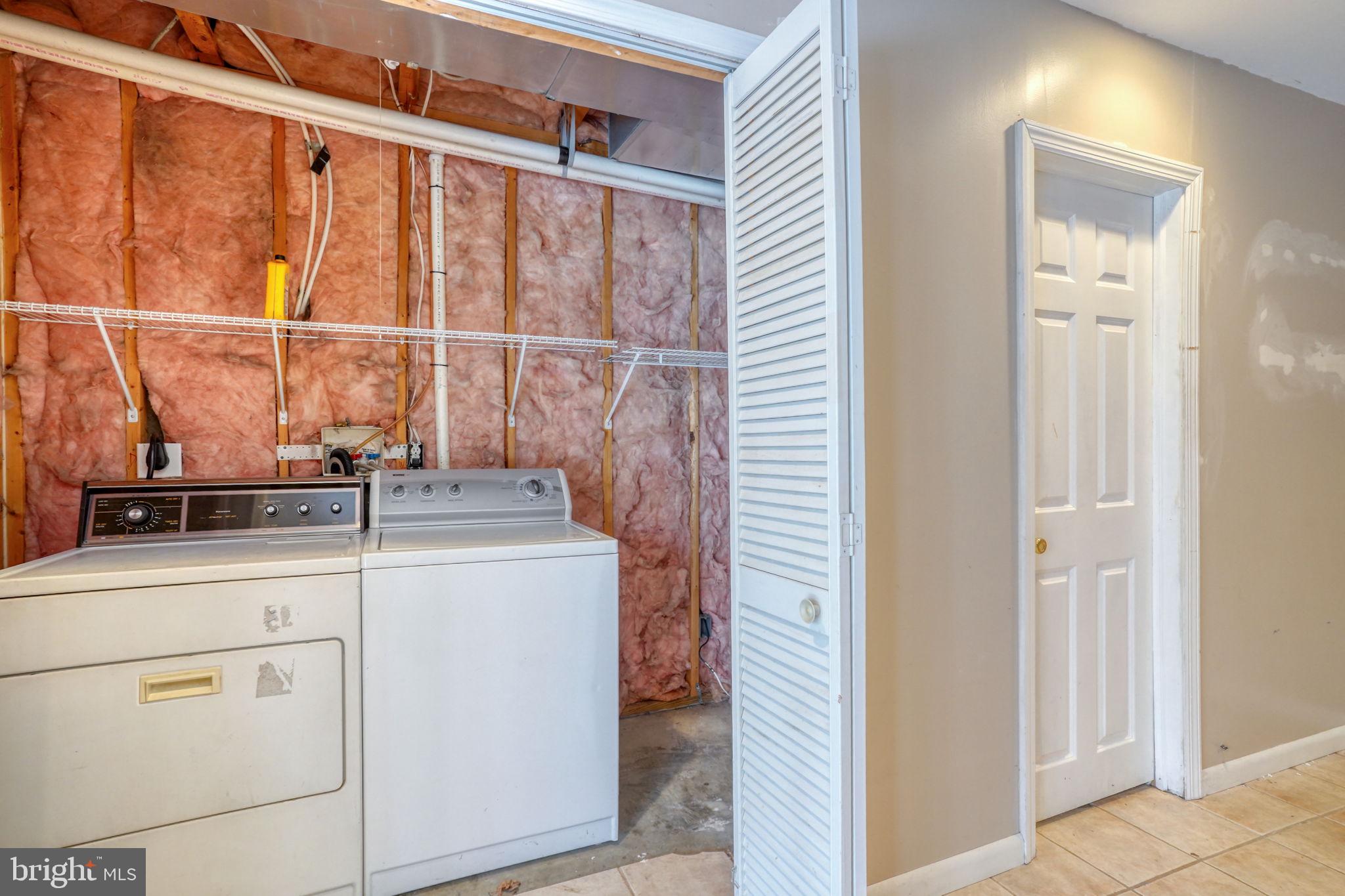 PERSIMMON CREEK - Residential