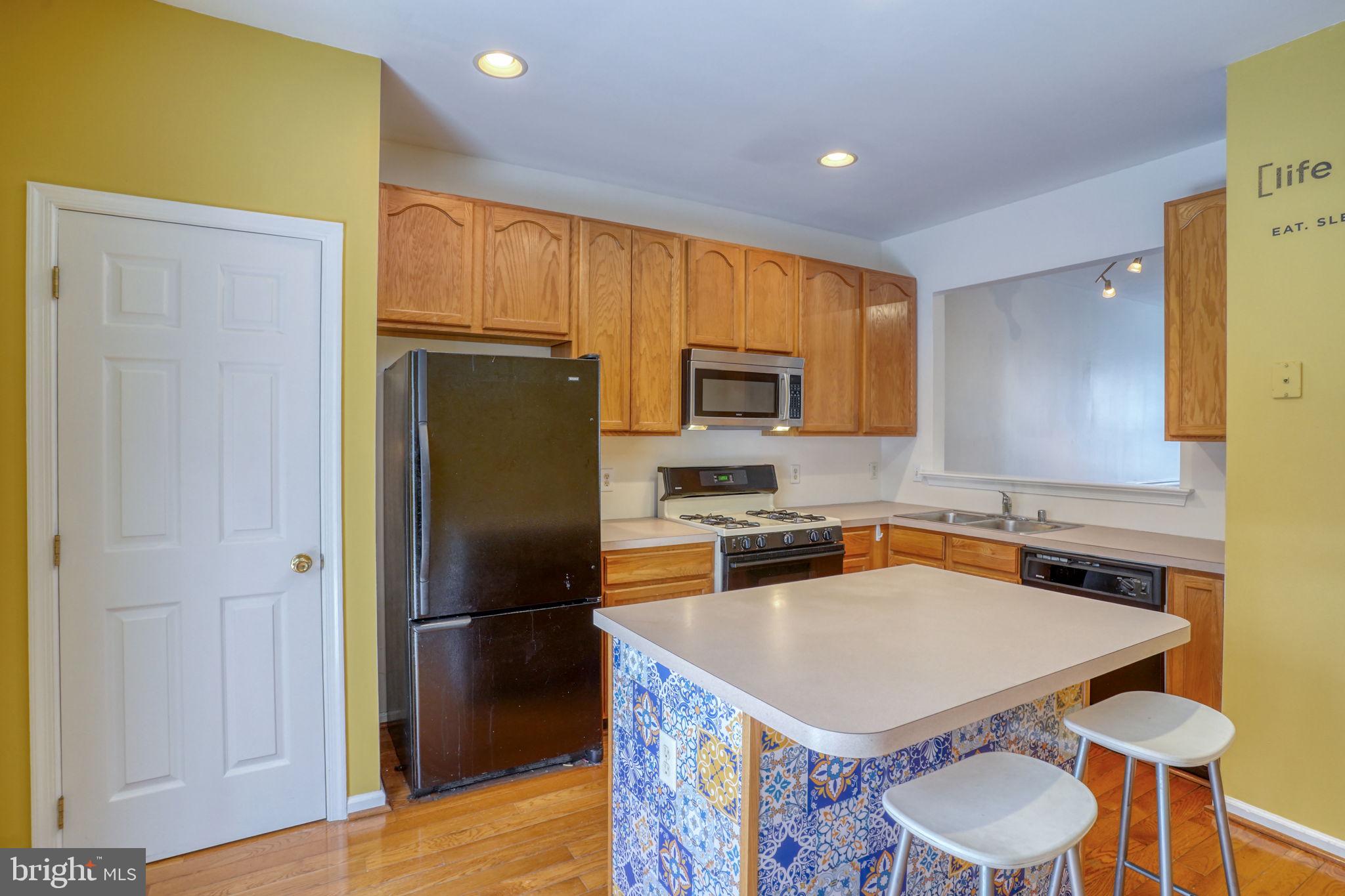 PERSIMMON CREEK - Residential