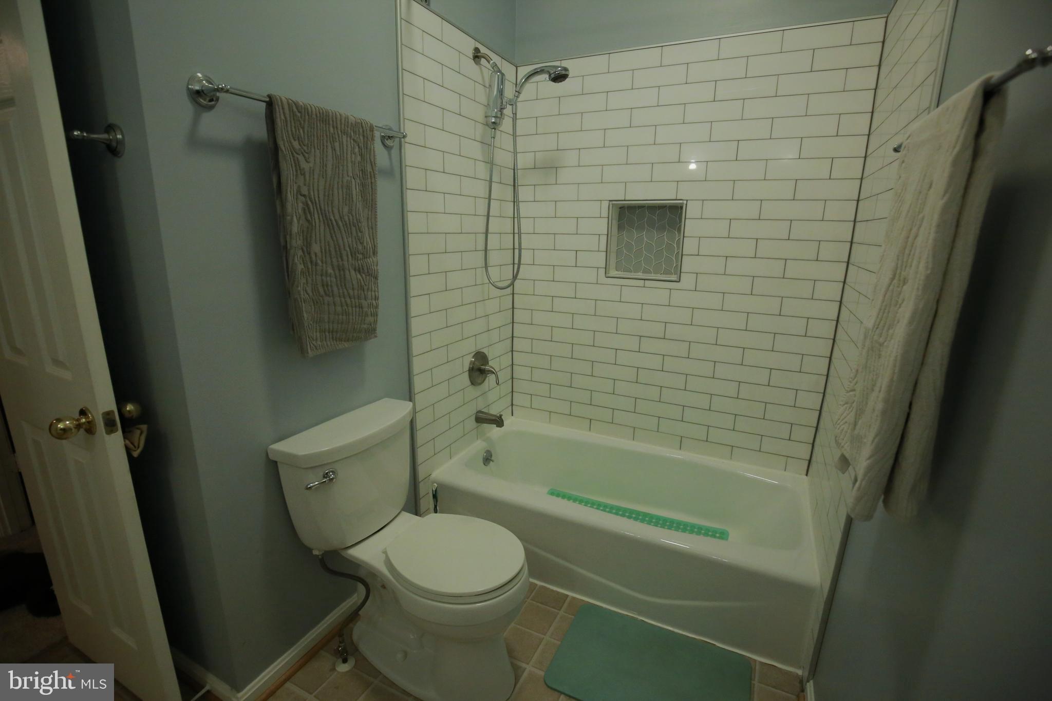 KINGSTOWNE - Residential