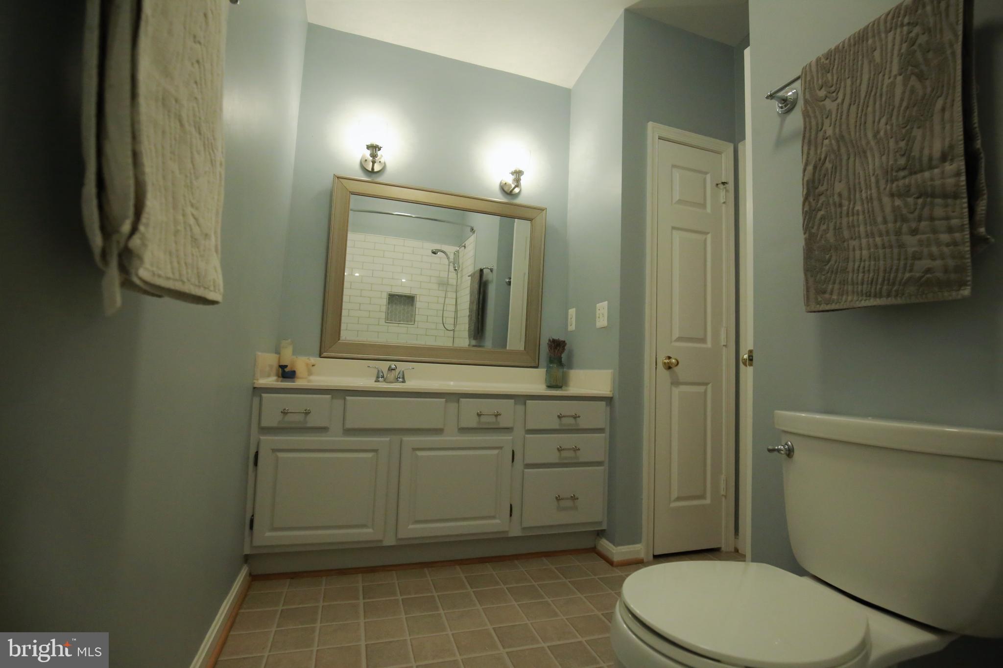 KINGSTOWNE - Residential