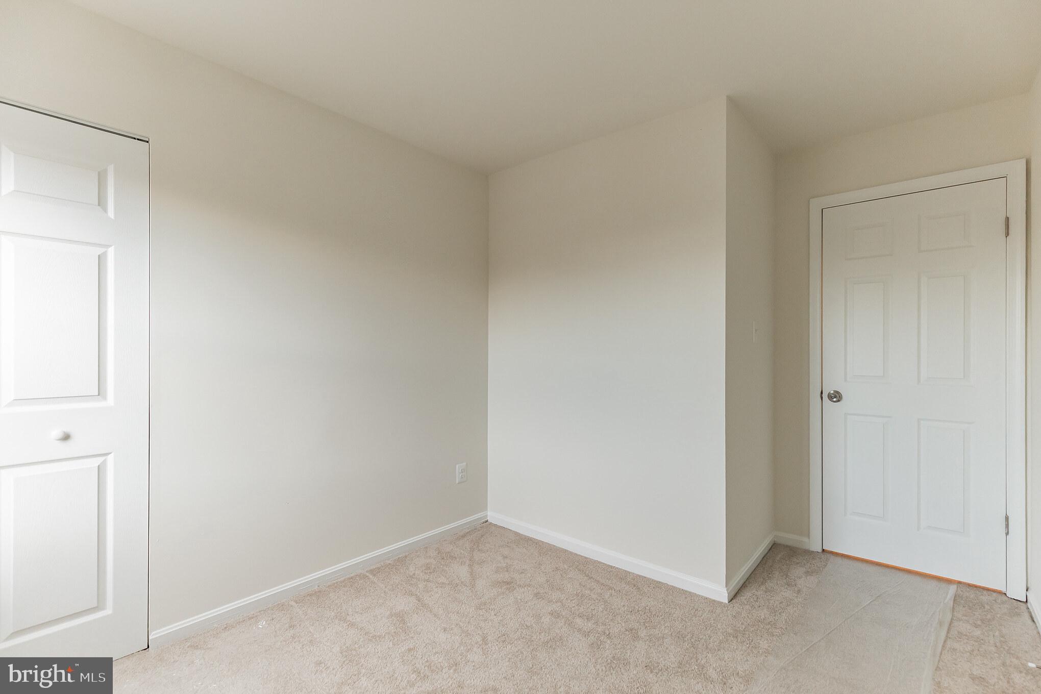 RYON WOODS SUB - Residential