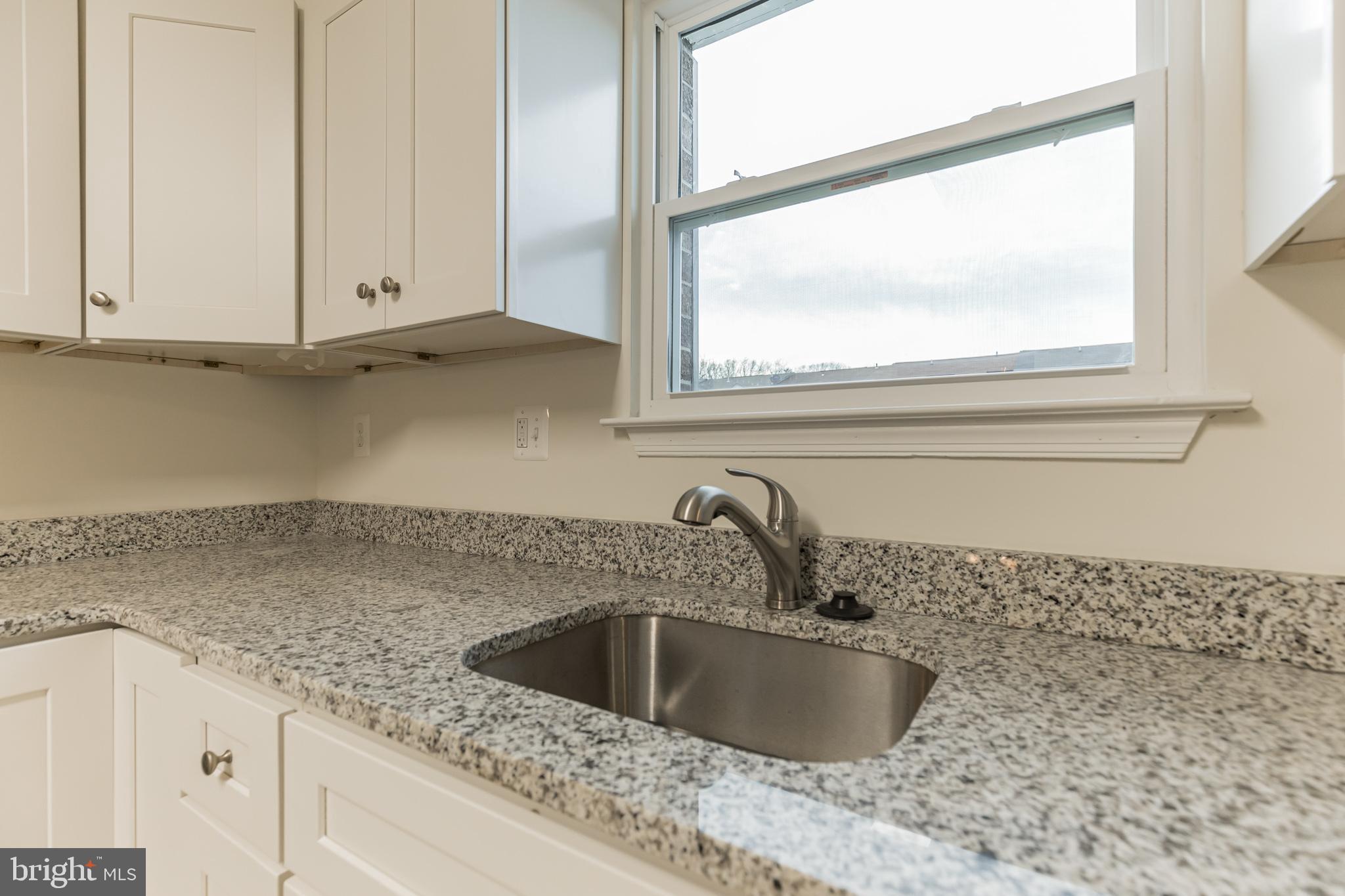 RYON WOODS SUB - Residential