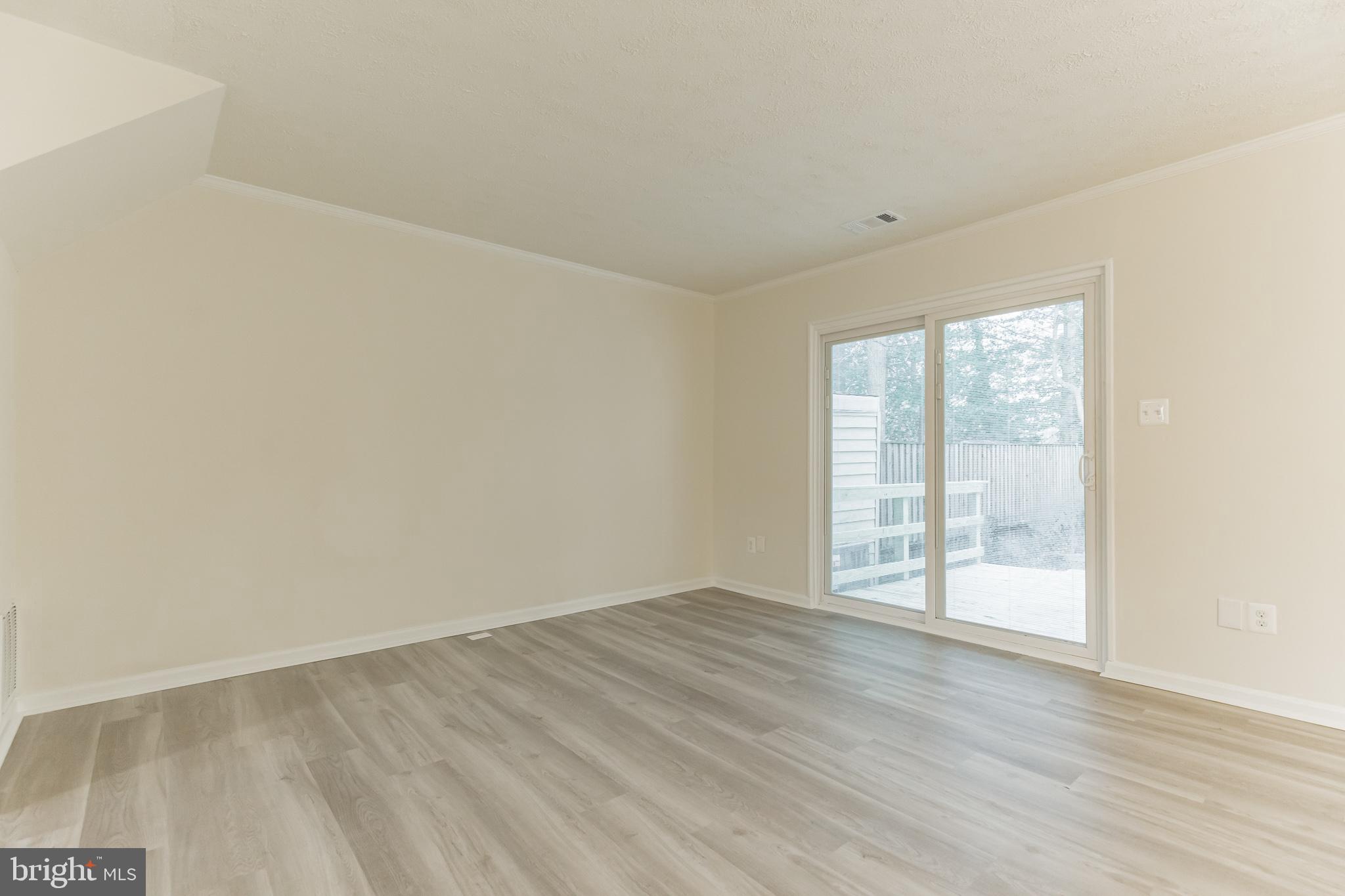 RYON WOODS SUB - Residential