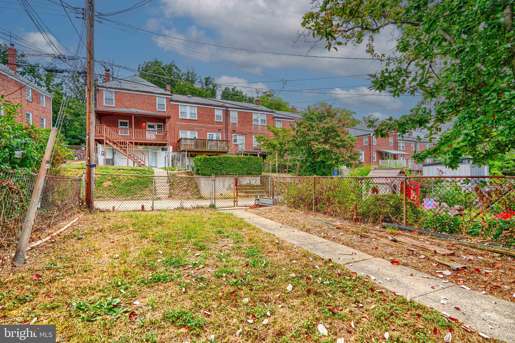 ACADEMY HEIGHTS - Residential