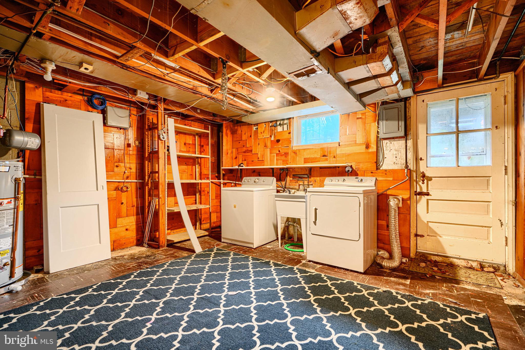 ACADEMY HEIGHTS - Residential