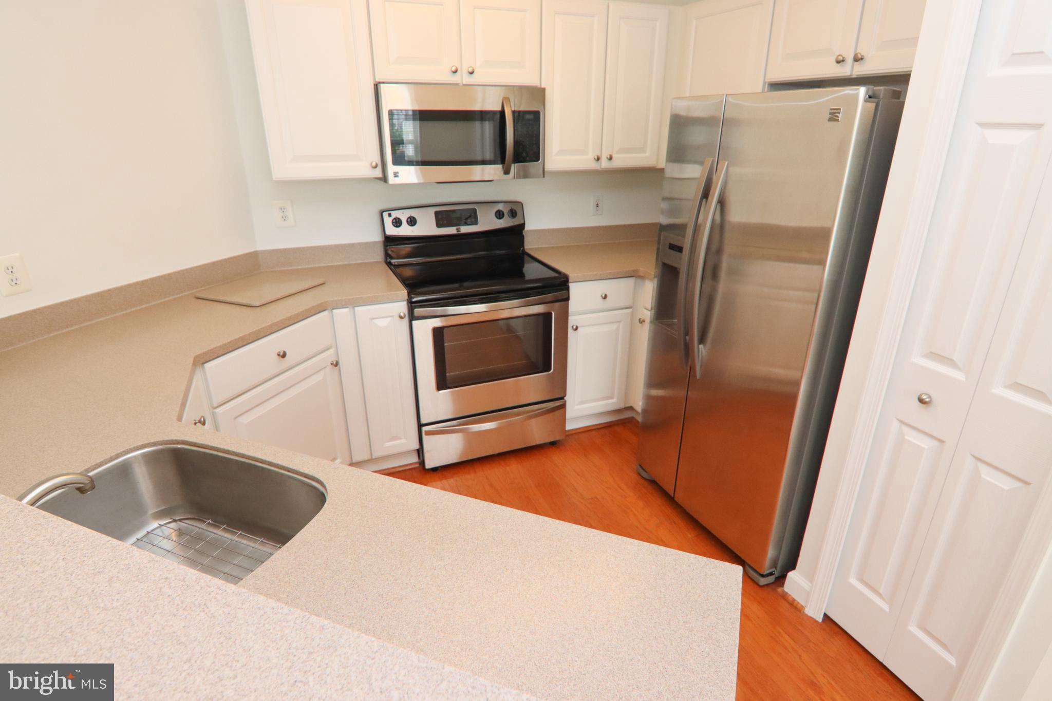 VILLAGE OF LONG REACH - Residential