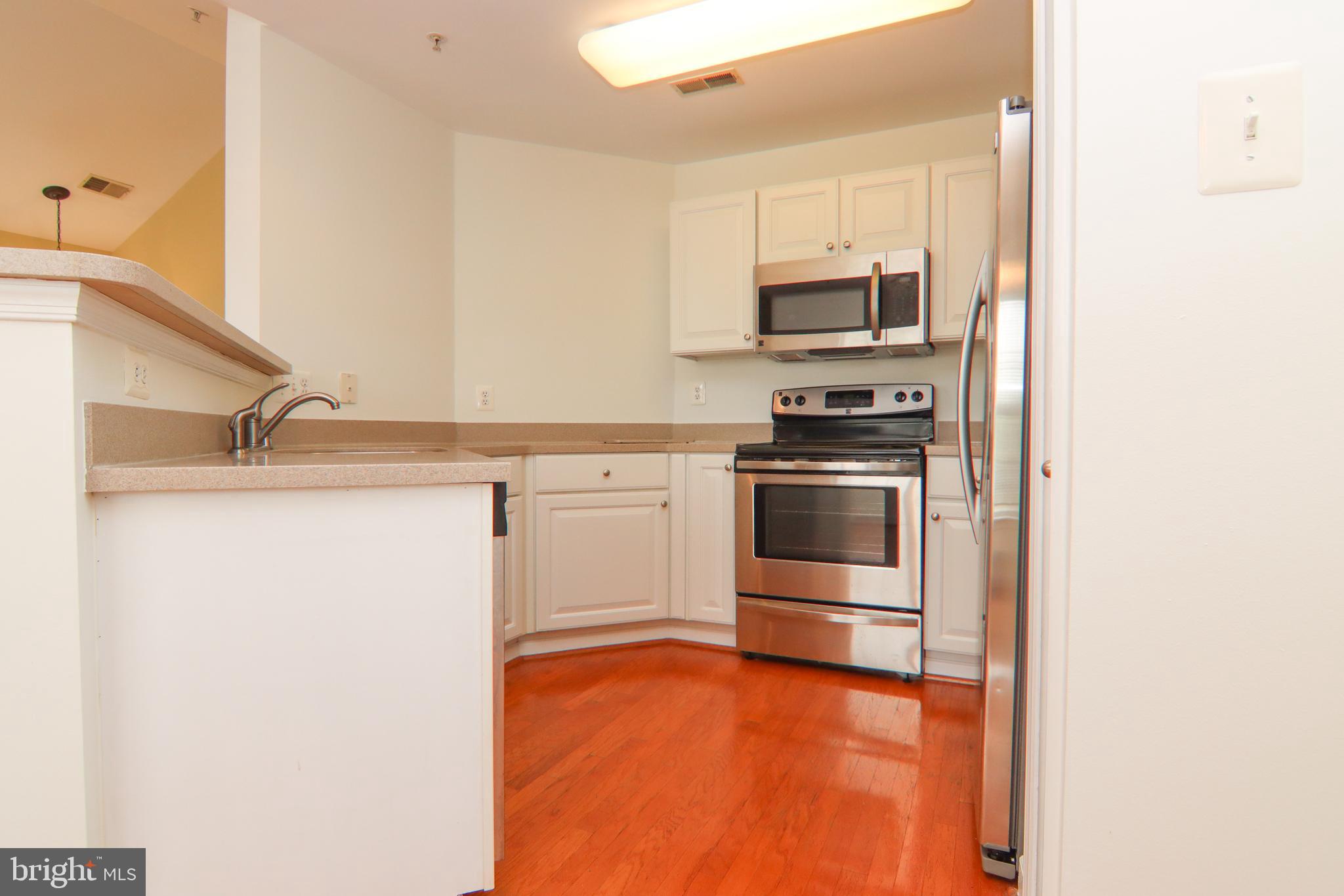 VILLAGE OF LONG REACH - Residential