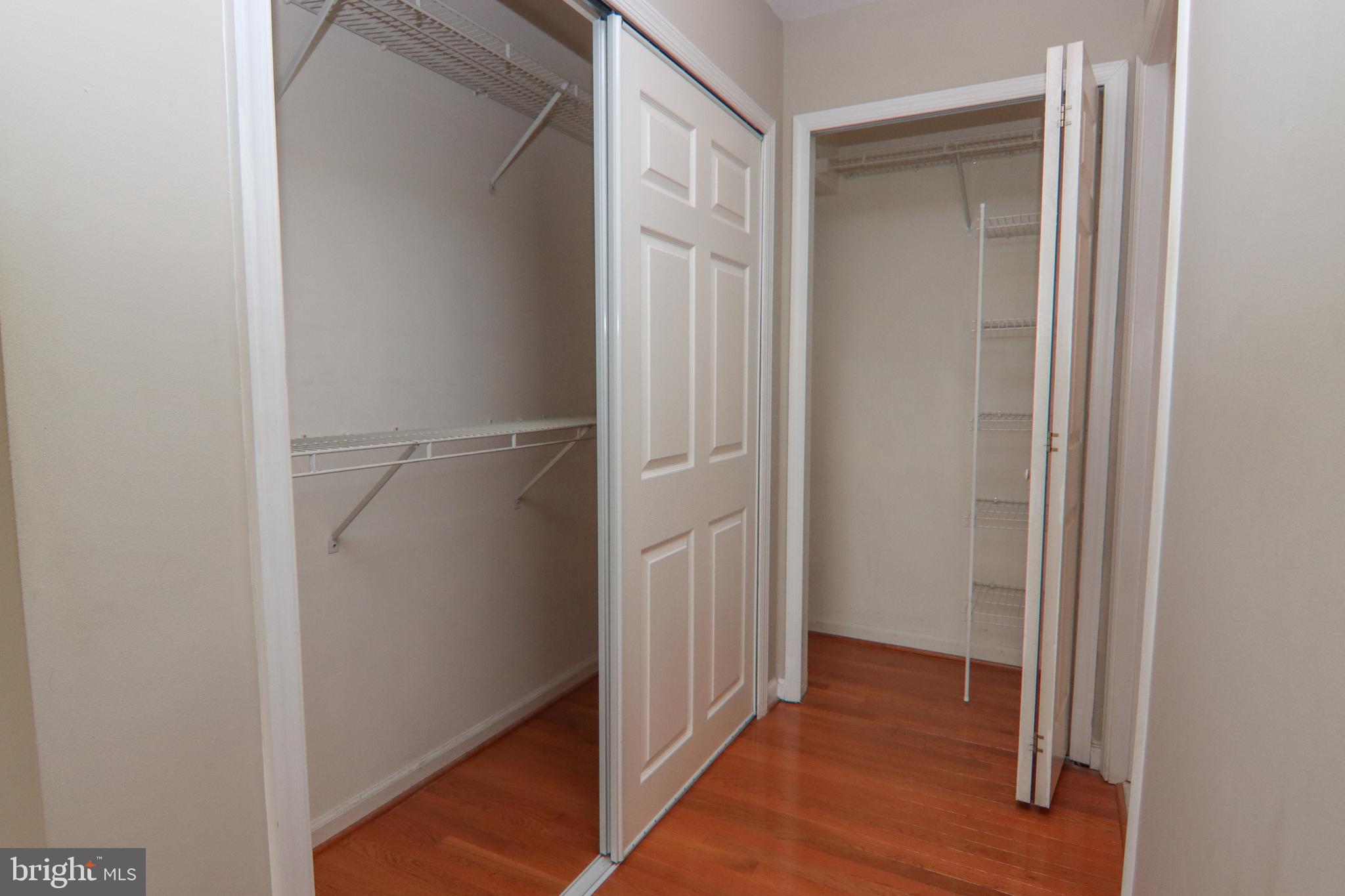 VILLAGE OF LONG REACH - Residential