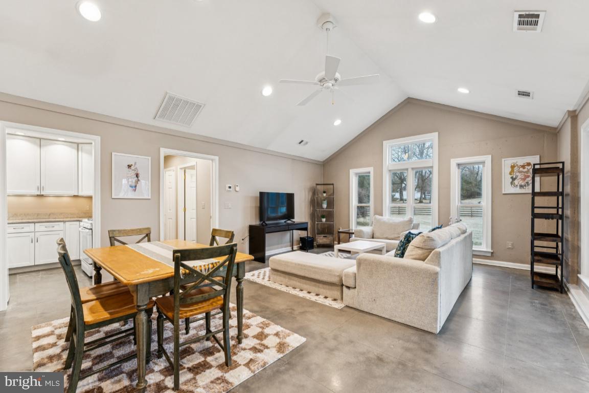 BROOKEVILLE - Residential