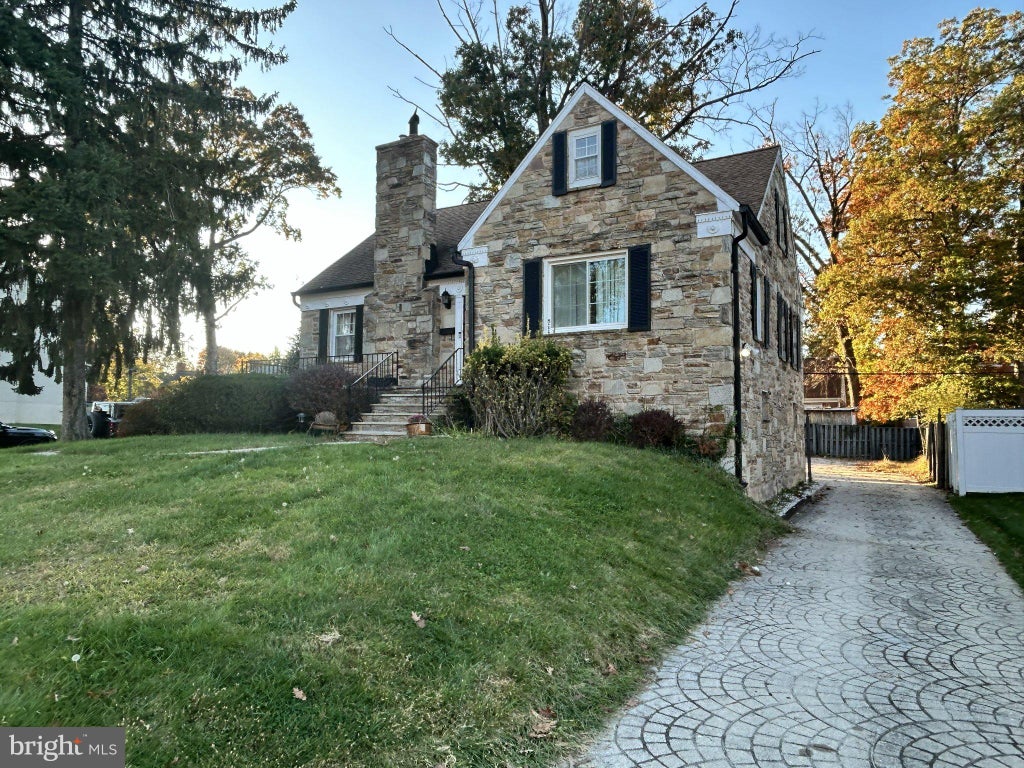 Photo of 3800 Oak Avenue, GWYNN OAK, MD 21207 (MLS # MDBC2180048)