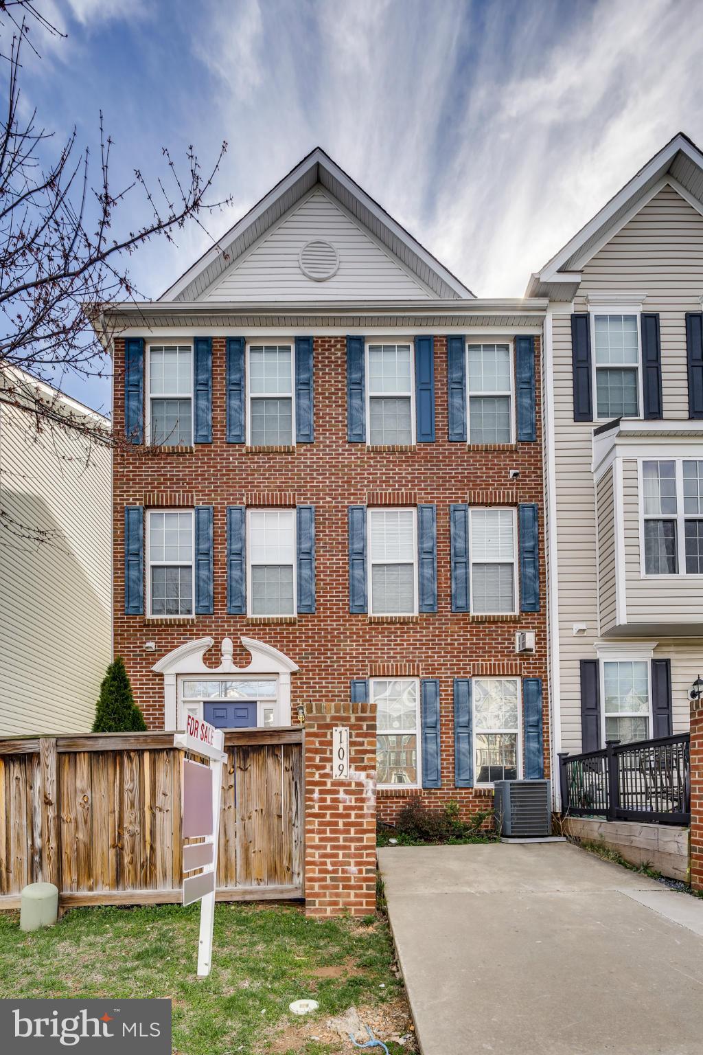 TASKERS CHANCE - Residential