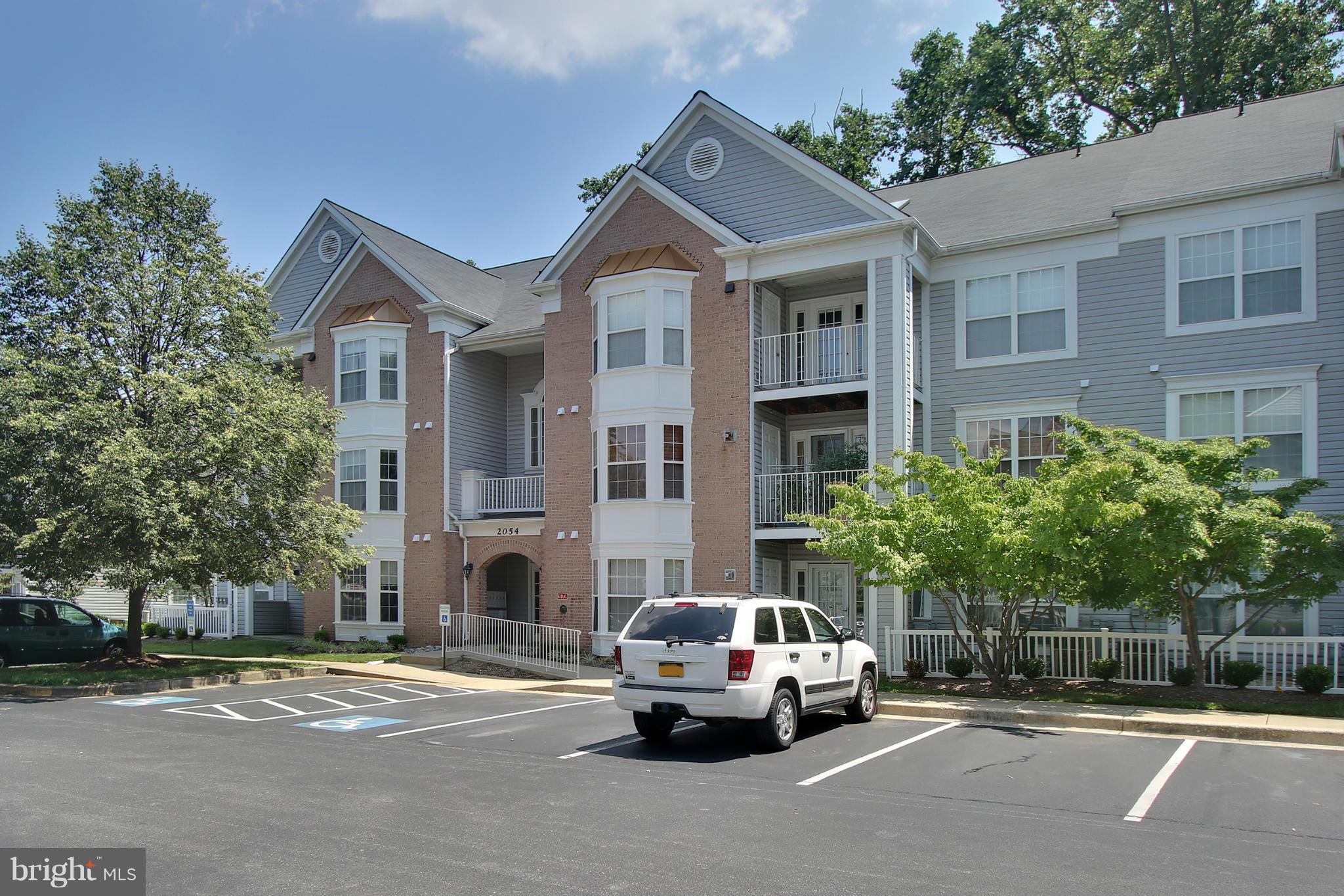 WINDGATE CONDO - Residential