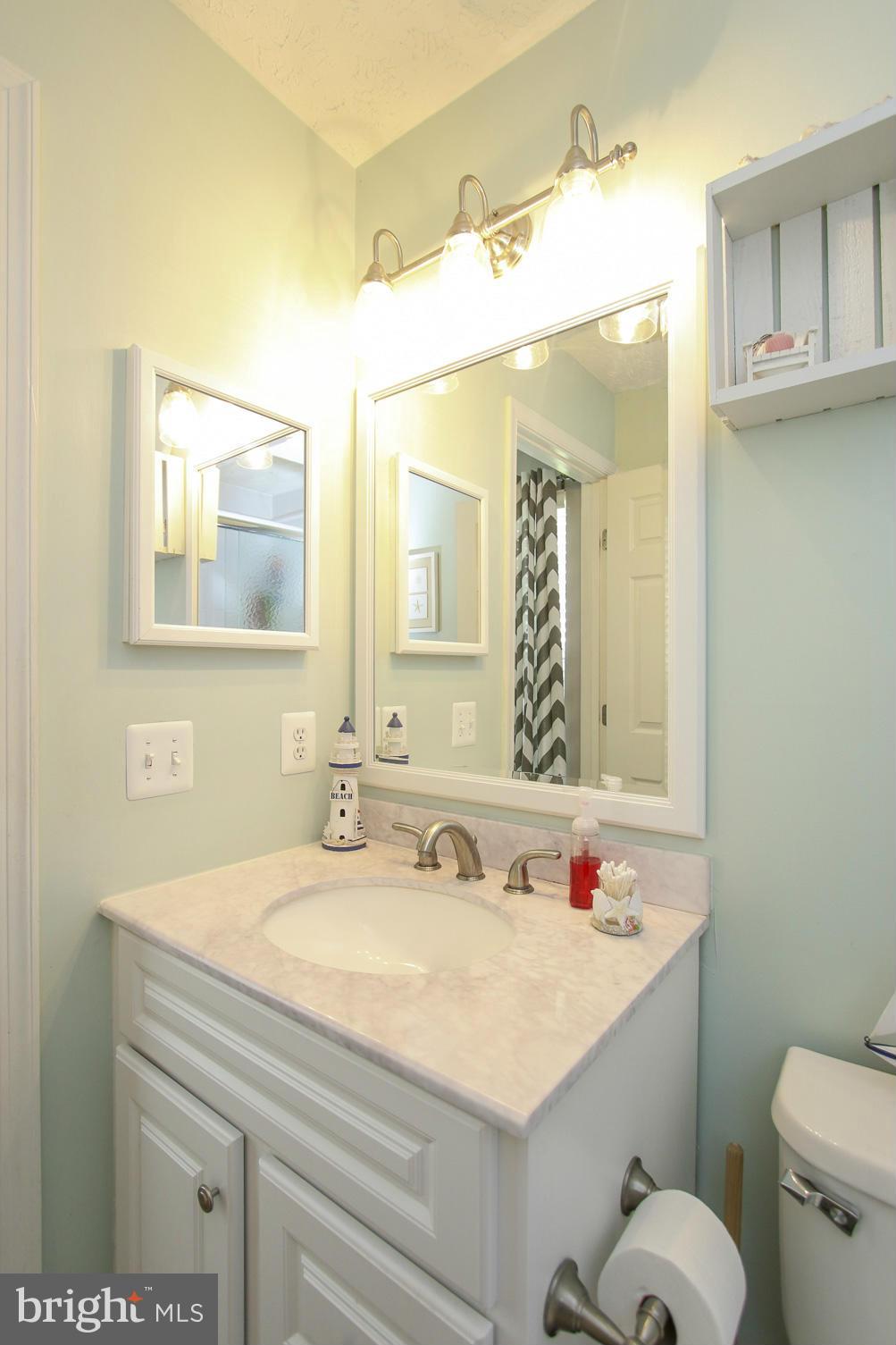 WINDGATE CONDO - Residential