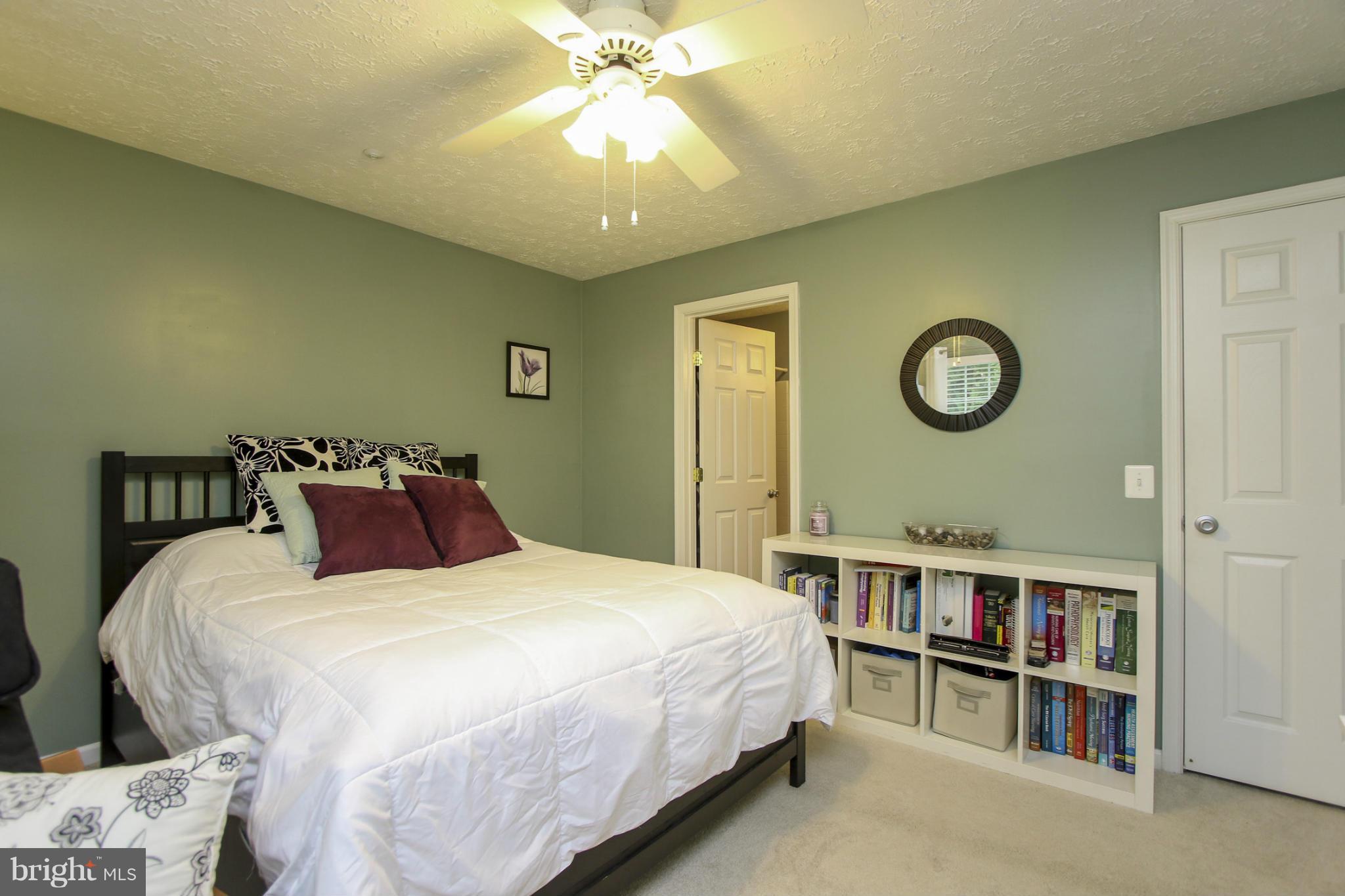 WINDGATE CONDO - Residential