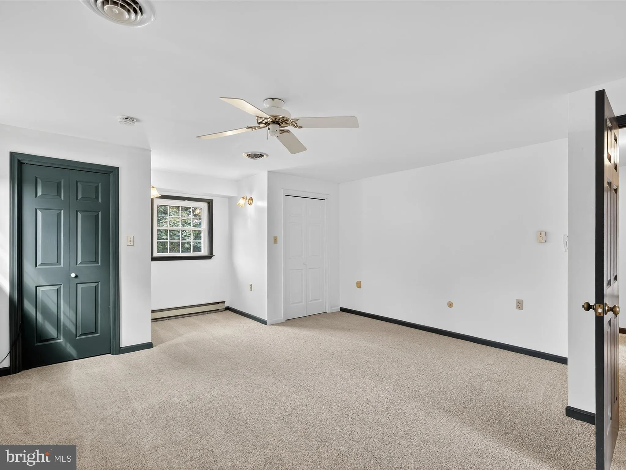 Marietta, Pennsylvania 17547, United States, 4 Bedrooms Bedrooms, ,3 BathroomsBathrooms,Residential,Pending,215552