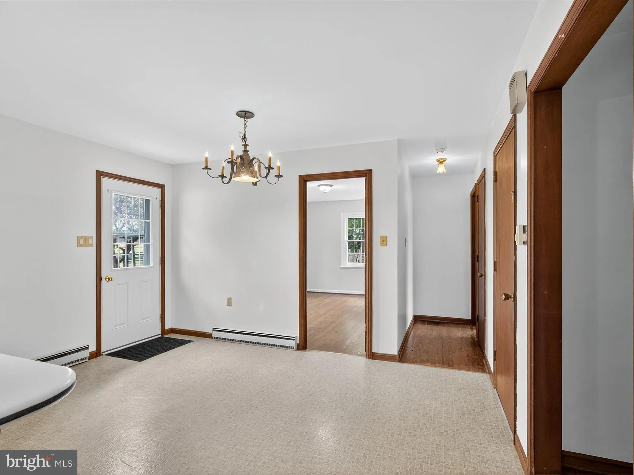 Marietta, Pennsylvania 17547, United States, 4 Bedrooms Bedrooms, ,3 BathroomsBathrooms,Residential,Pending,215552