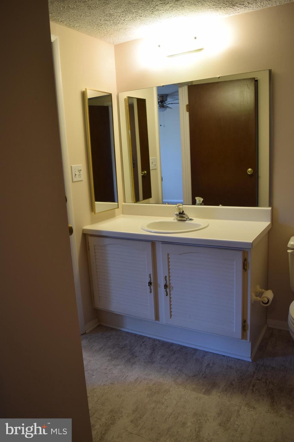 HARMANS WOODS - Residential