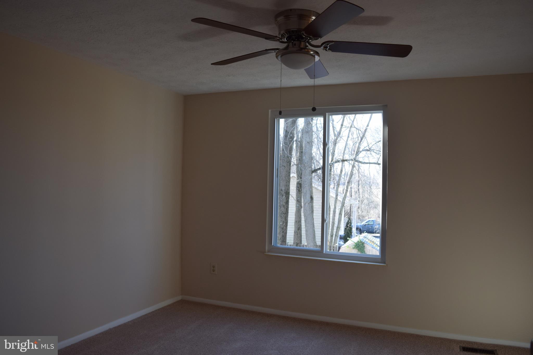 HARMANS WOODS - Residential