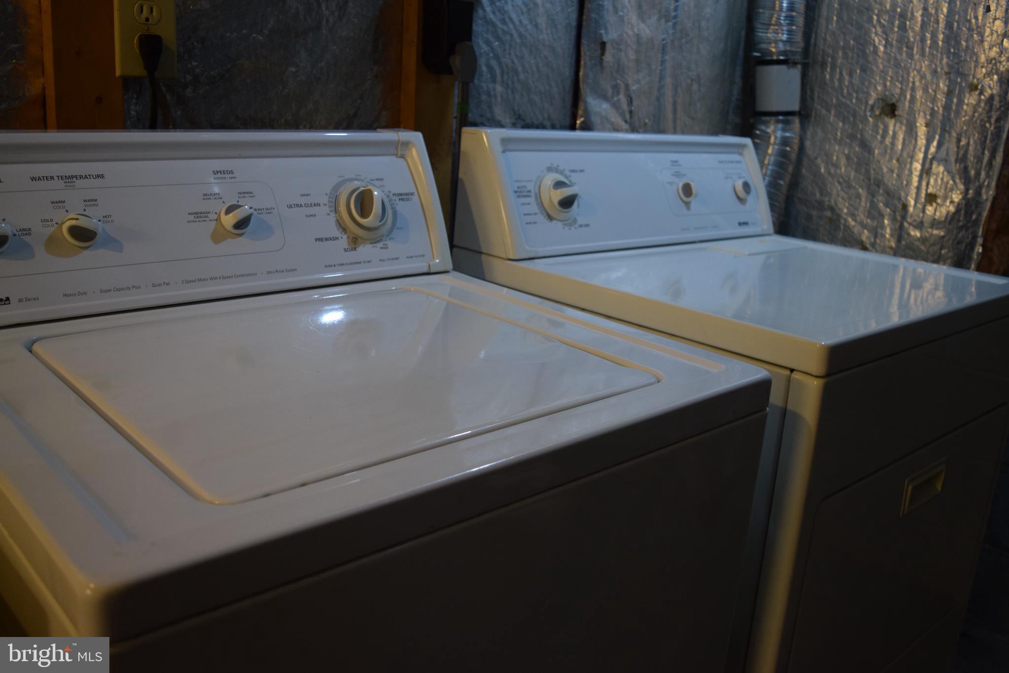 HARMANS WOODS - Residential