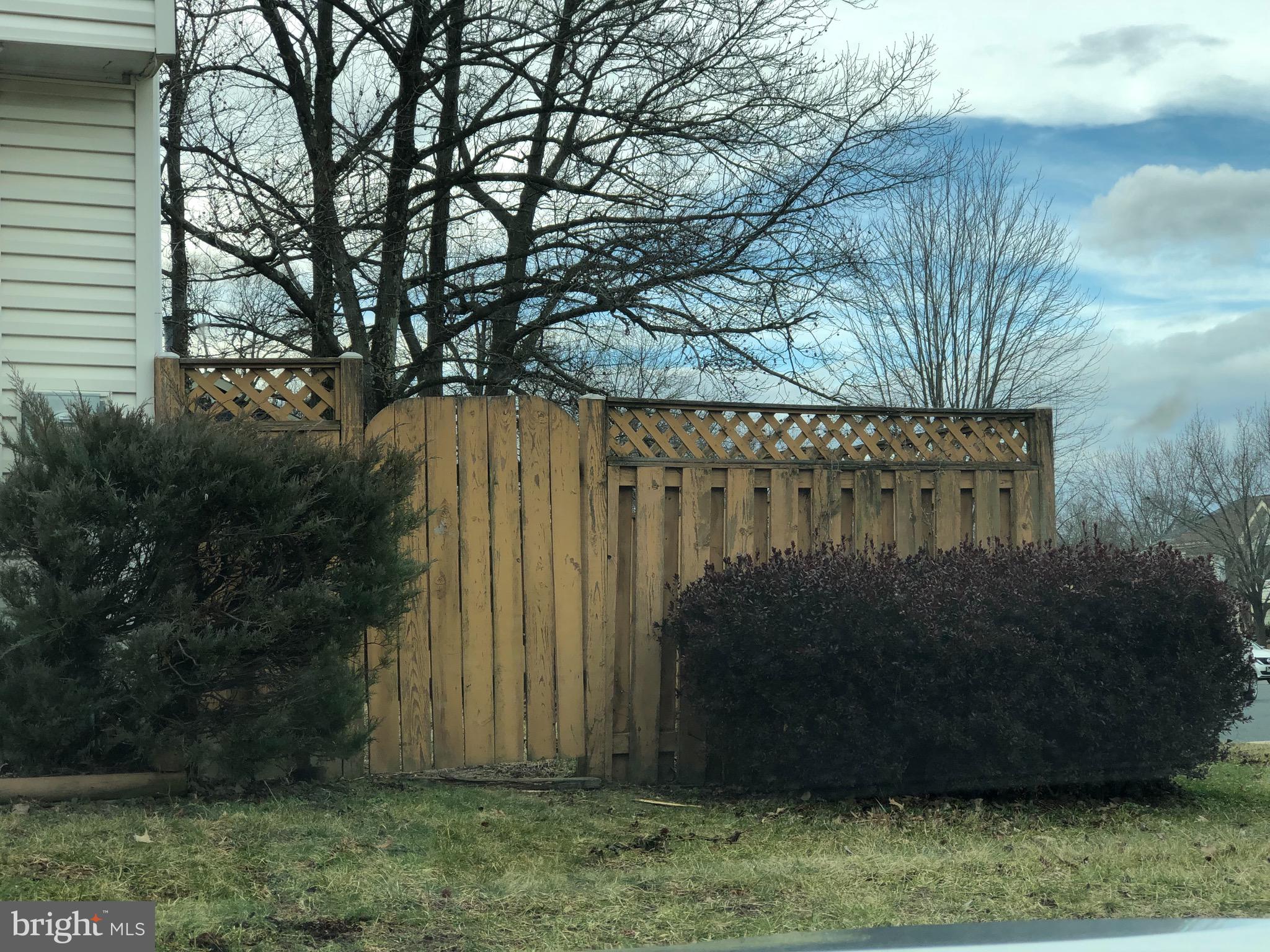 HARMANS WOODS - Residential