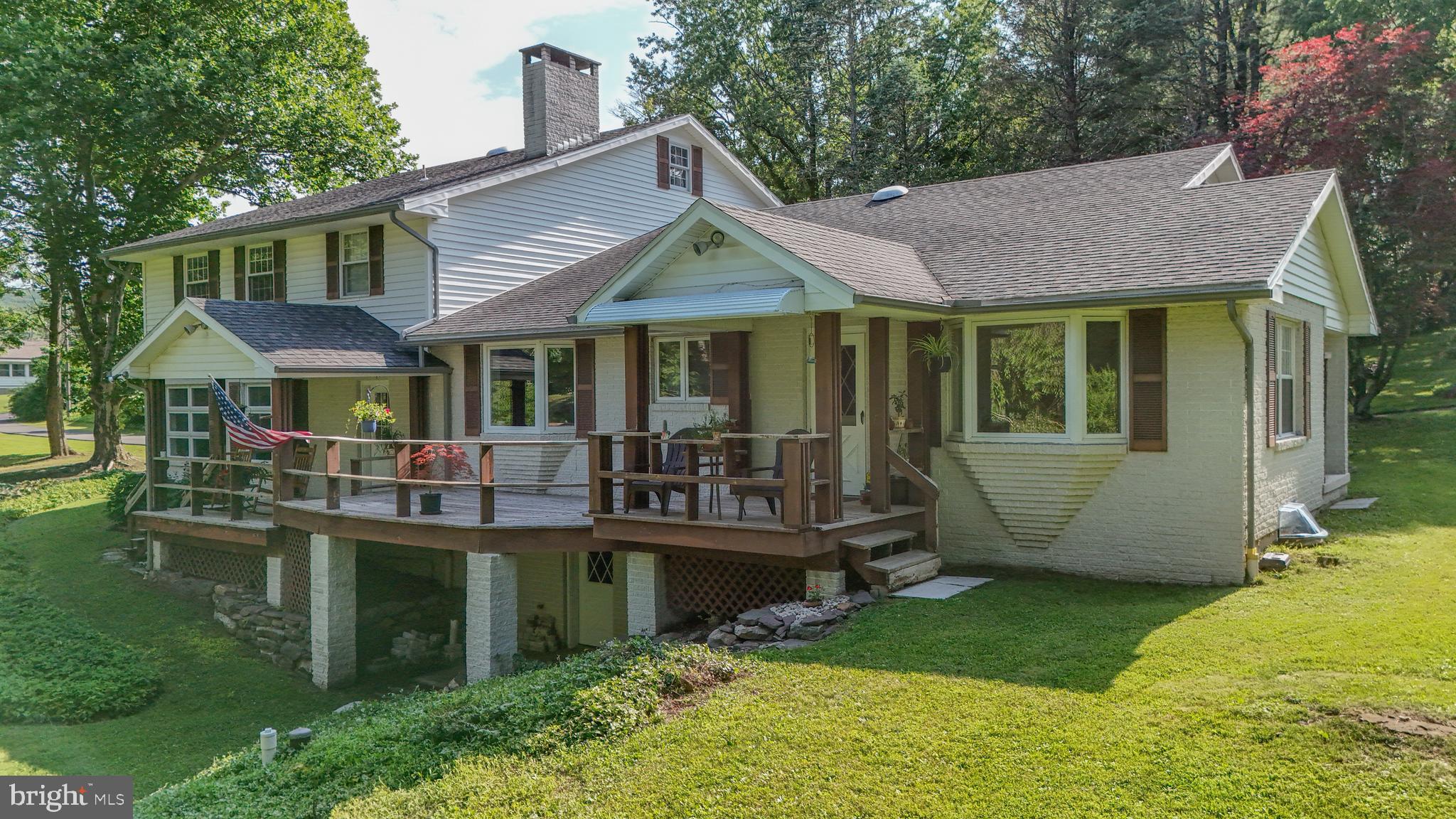 7 RYAN AVENUE