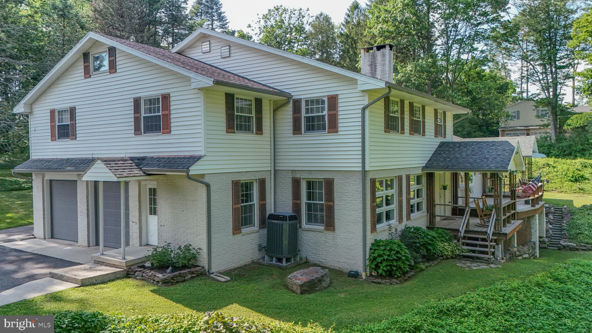 7 RYAN AVENUE