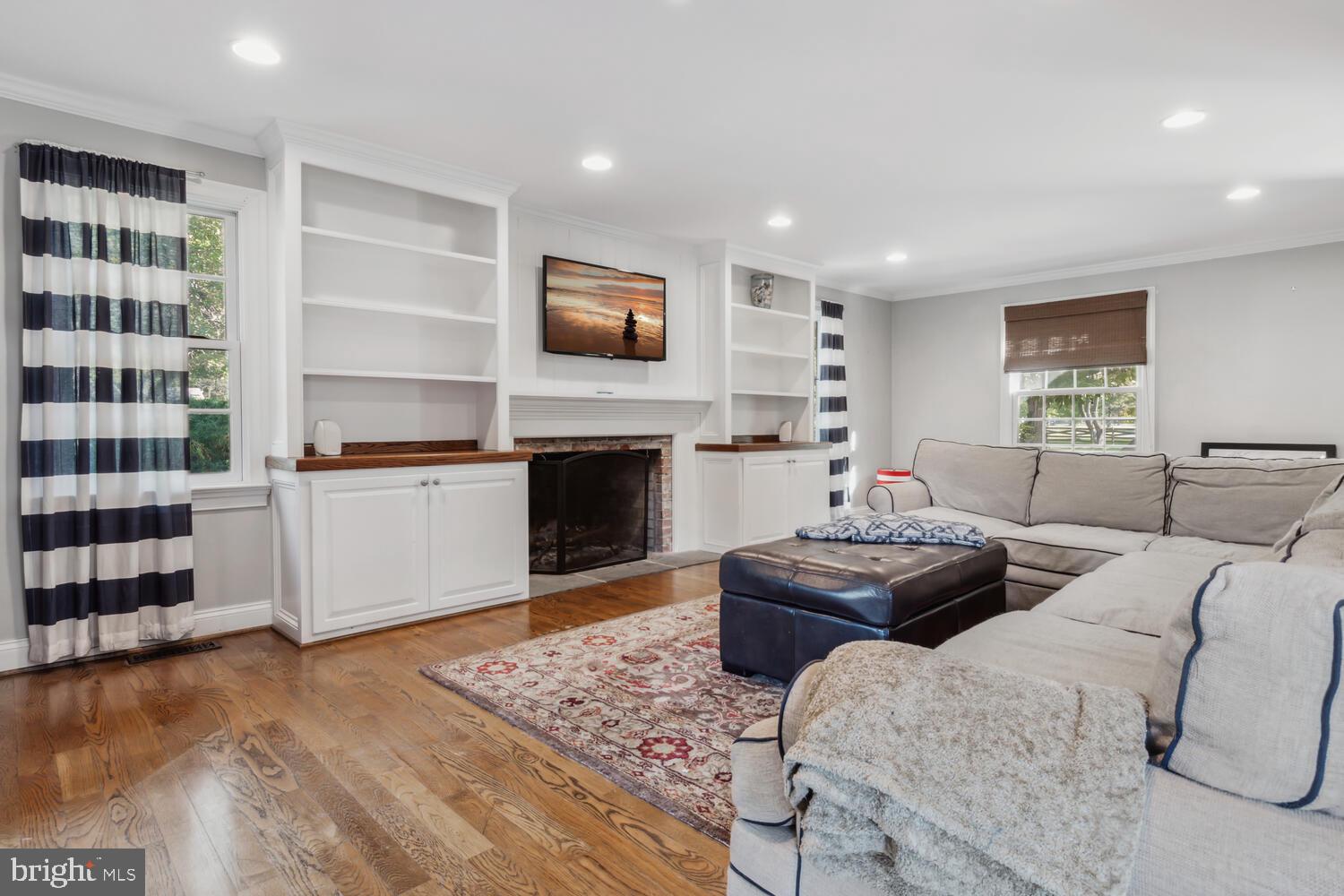 6143 CANTERBURY DRIVE