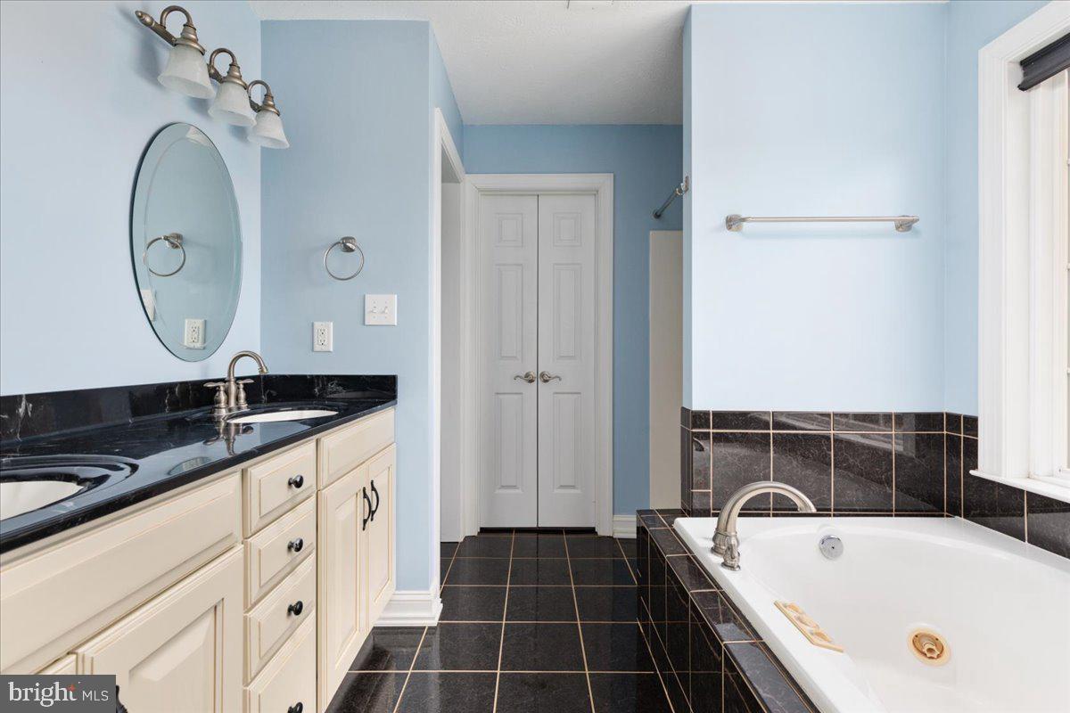 PINELAND PARK - Residential