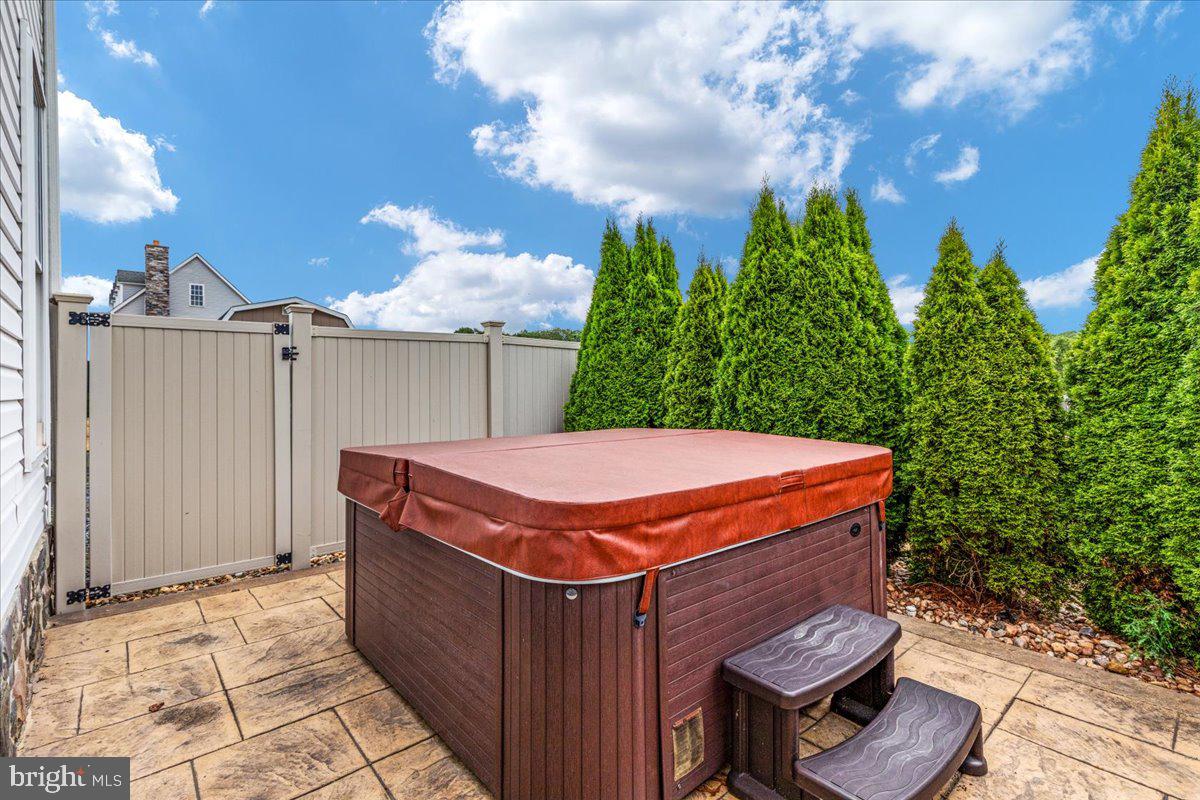 PINELAND PARK - Residential