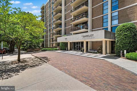 Photo of 1016 Wayne Street #1007, ARLINGTON, VA 22204 (MLS # VAAR2077690)