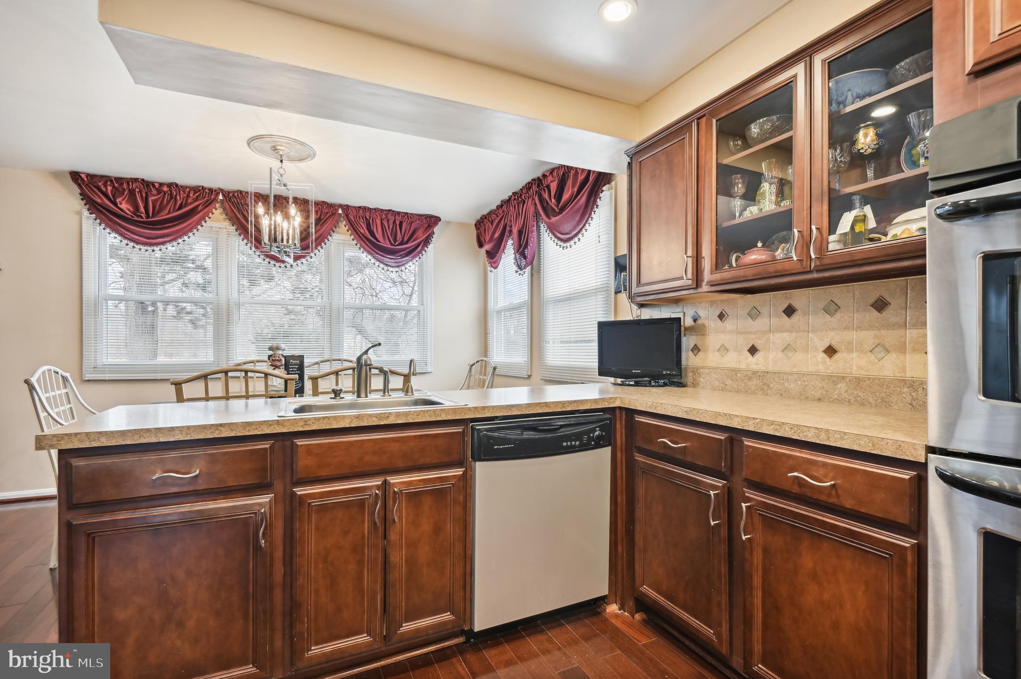 WORTHINGTON RIDGE - Residential