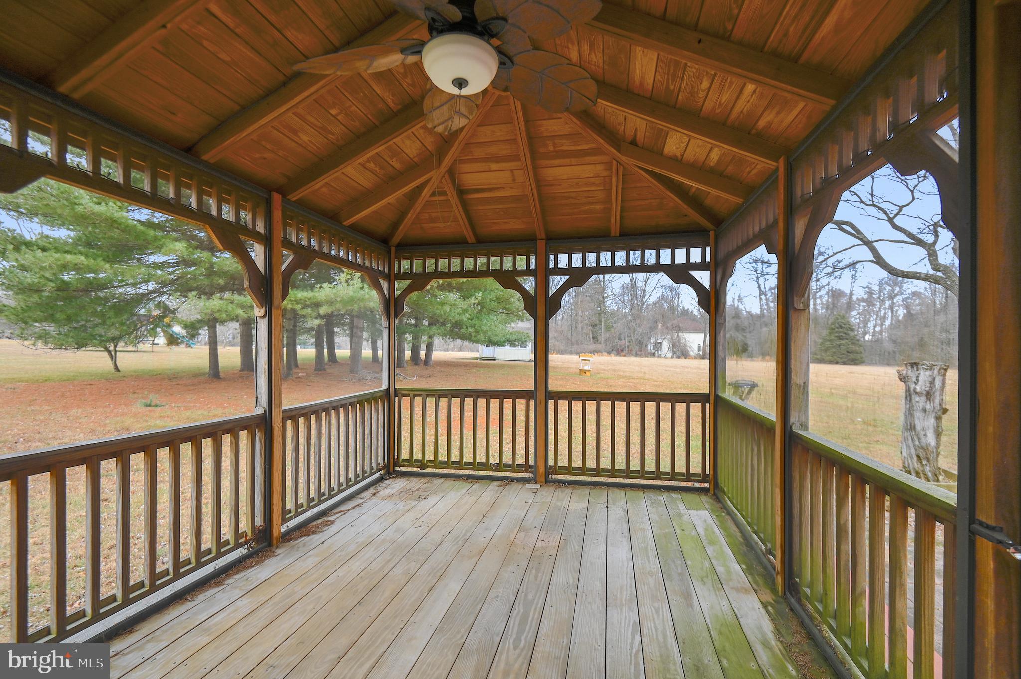 WORTHINGTON RIDGE - Residential