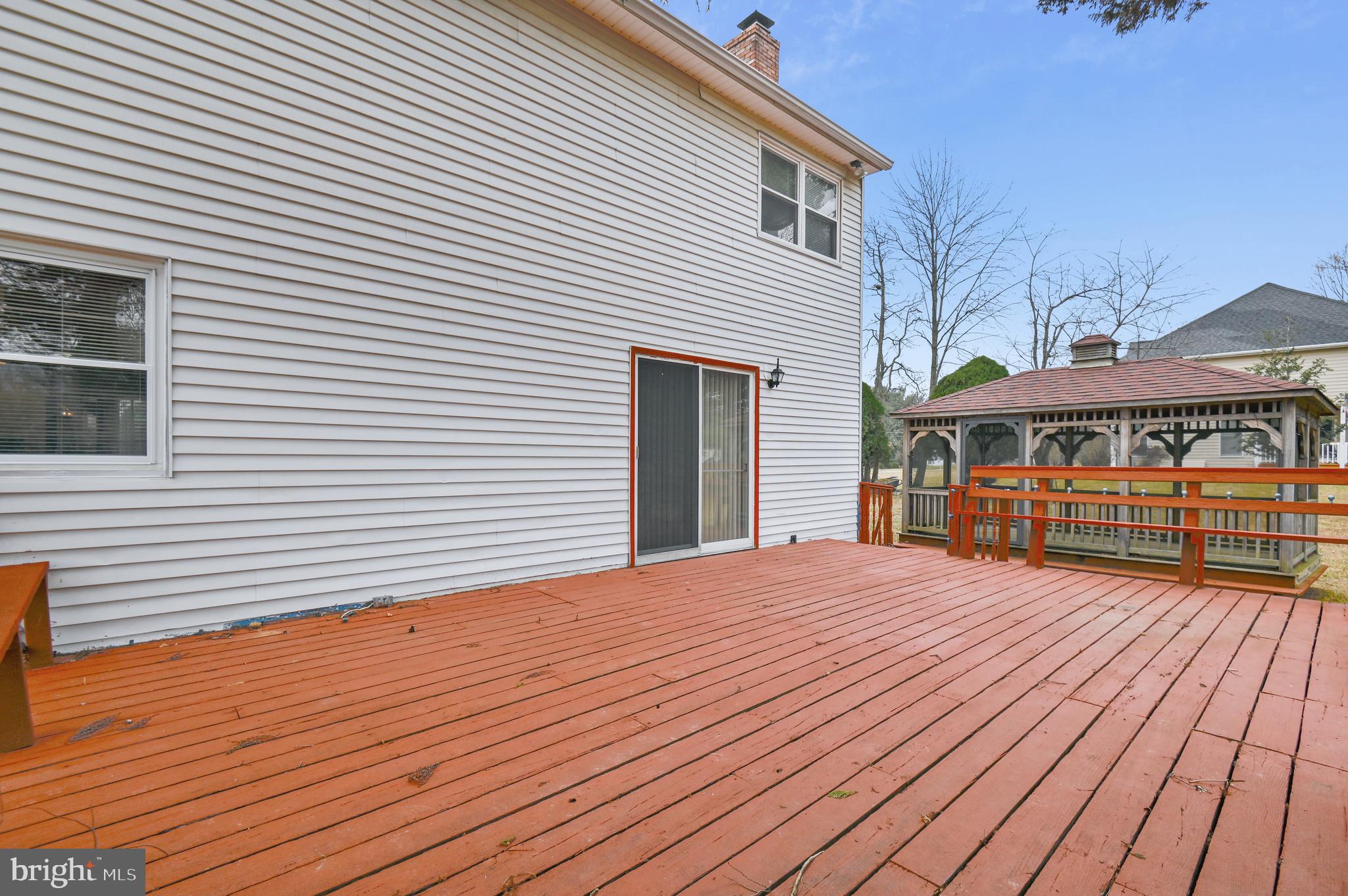 WORTHINGTON RIDGE - Residential