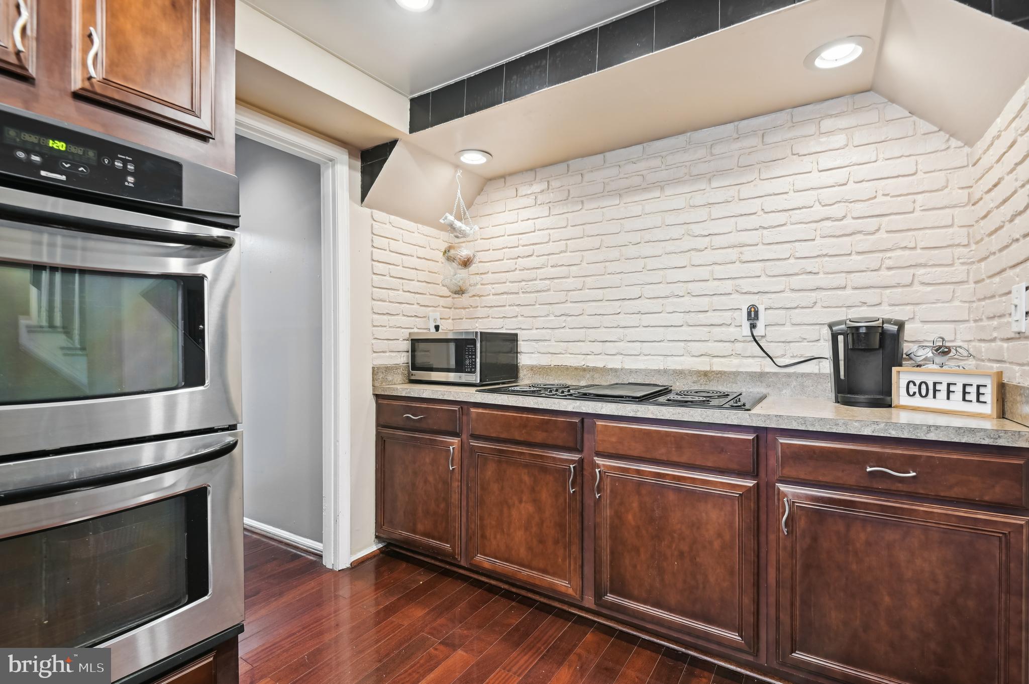 WORTHINGTON RIDGE - Residential