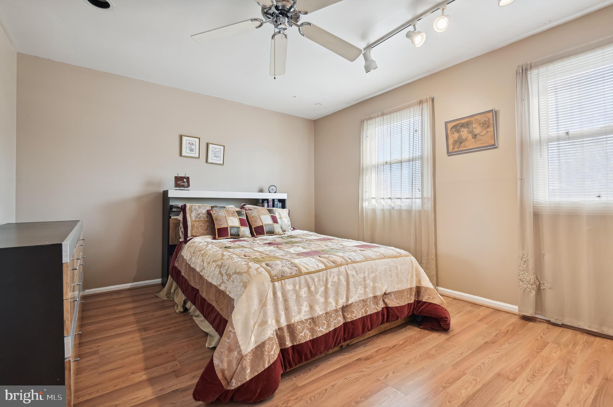 WORTHINGTON RIDGE - Residential