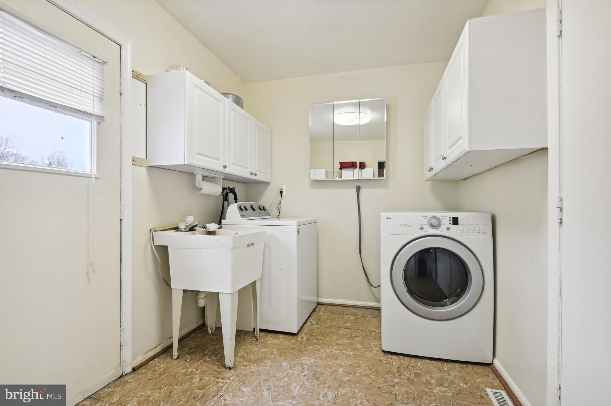 WORTHINGTON RIDGE - Residential