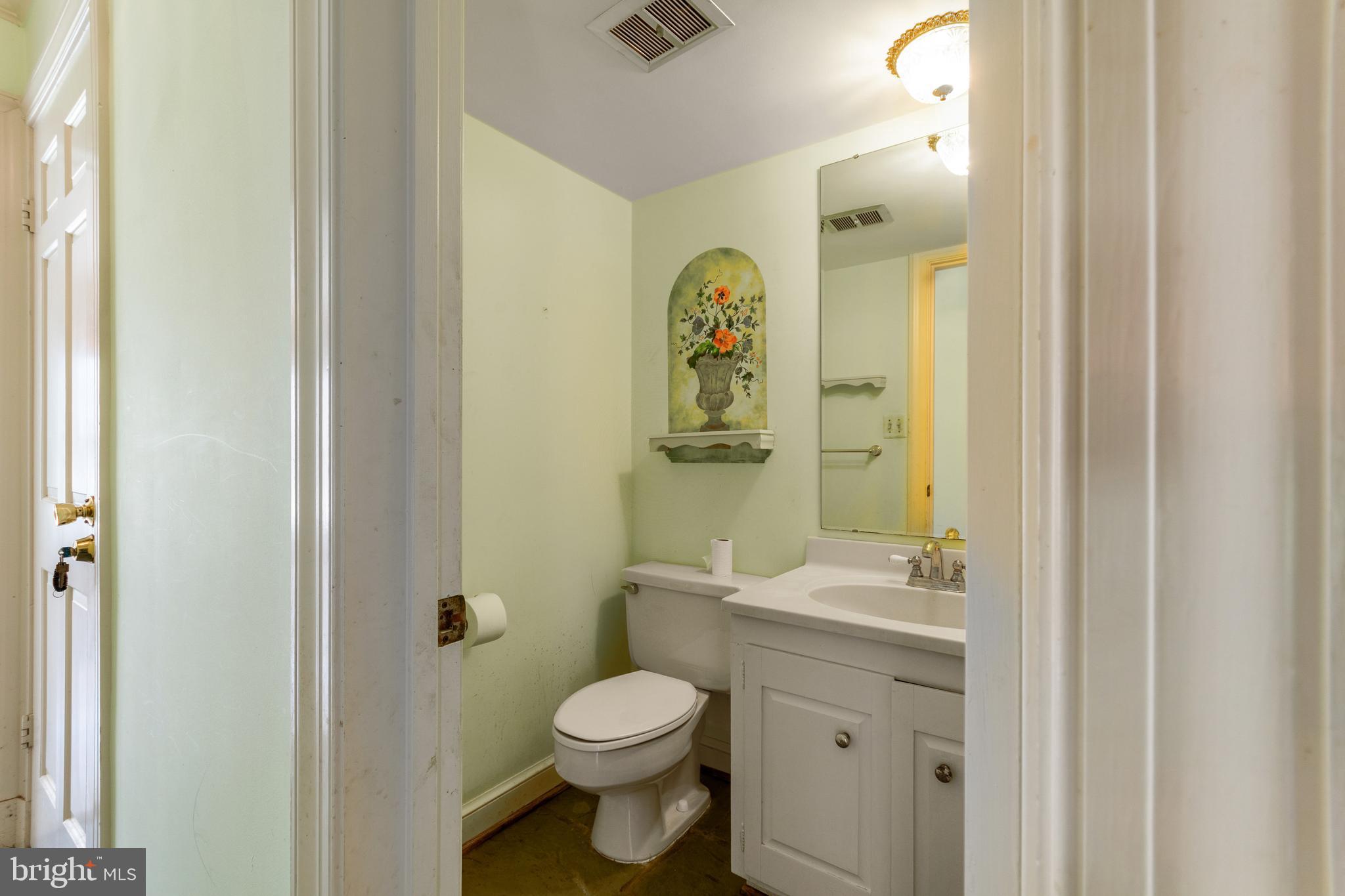 DARNESTOWN OUTSIDE - Residential