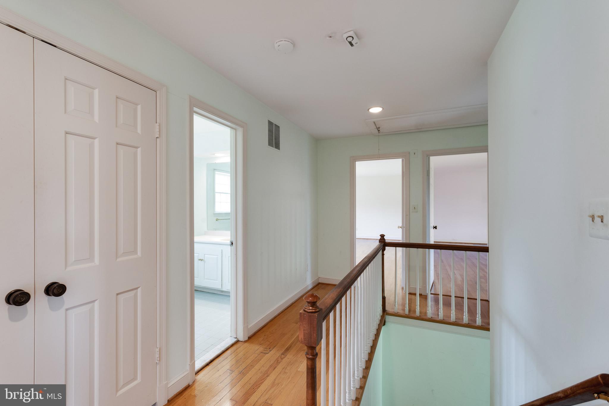 DARNESTOWN OUTSIDE - Residential