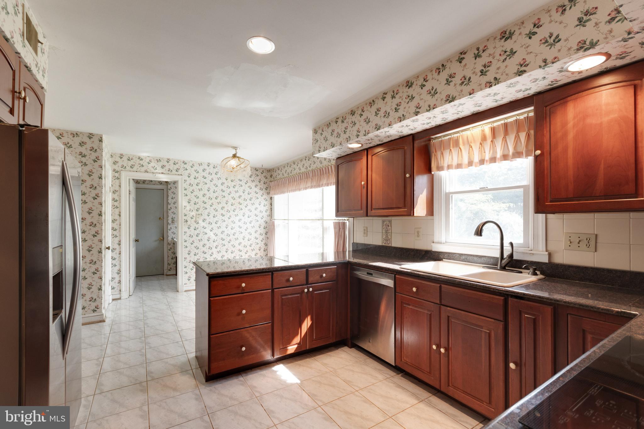 DARNESTOWN OUTSIDE - Residential